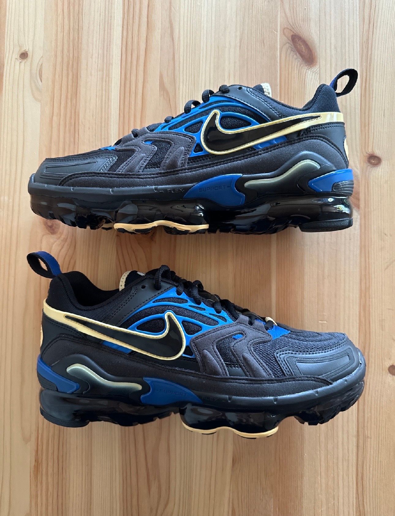 Nike Air VaporMax Evo "Black Blue"