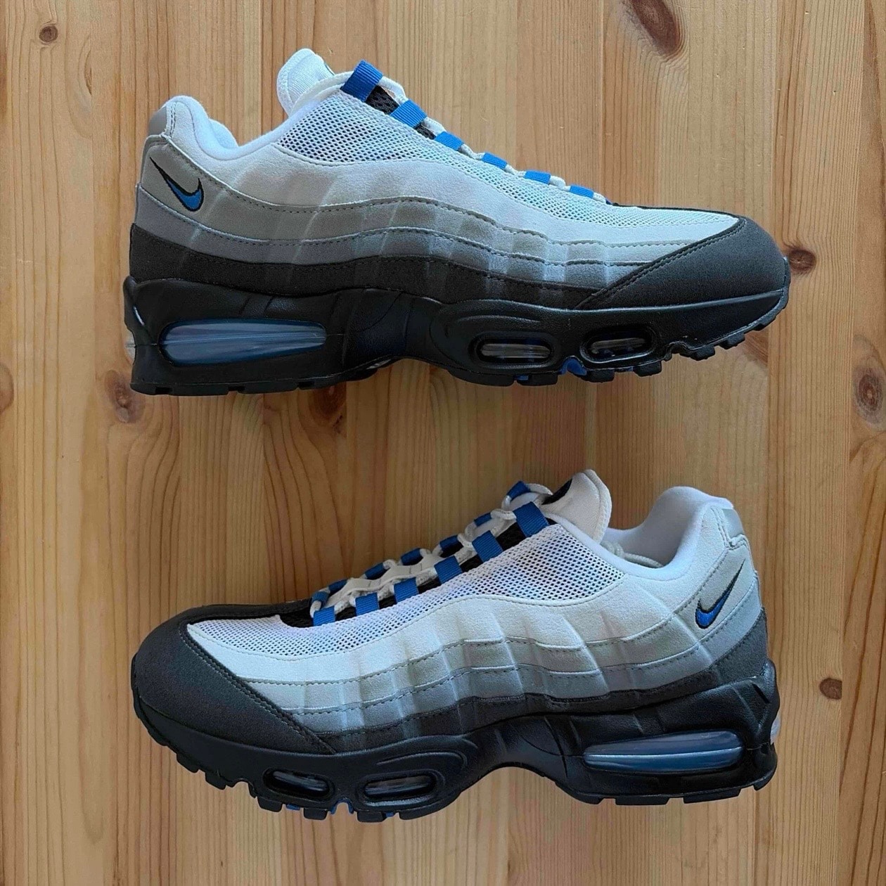Nike Air Max 95 OG Big Bubble "Cool Grey/Blue Spark"