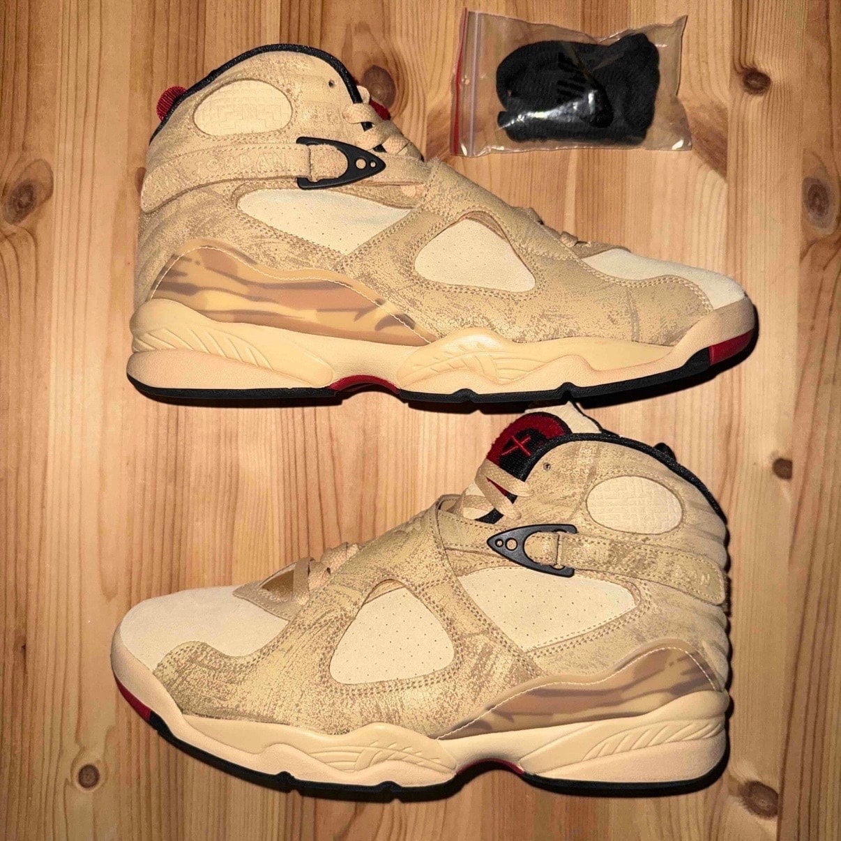 八村塁 × ナイキ エアジョーダン8 SE "トワイン/ジムレッド"