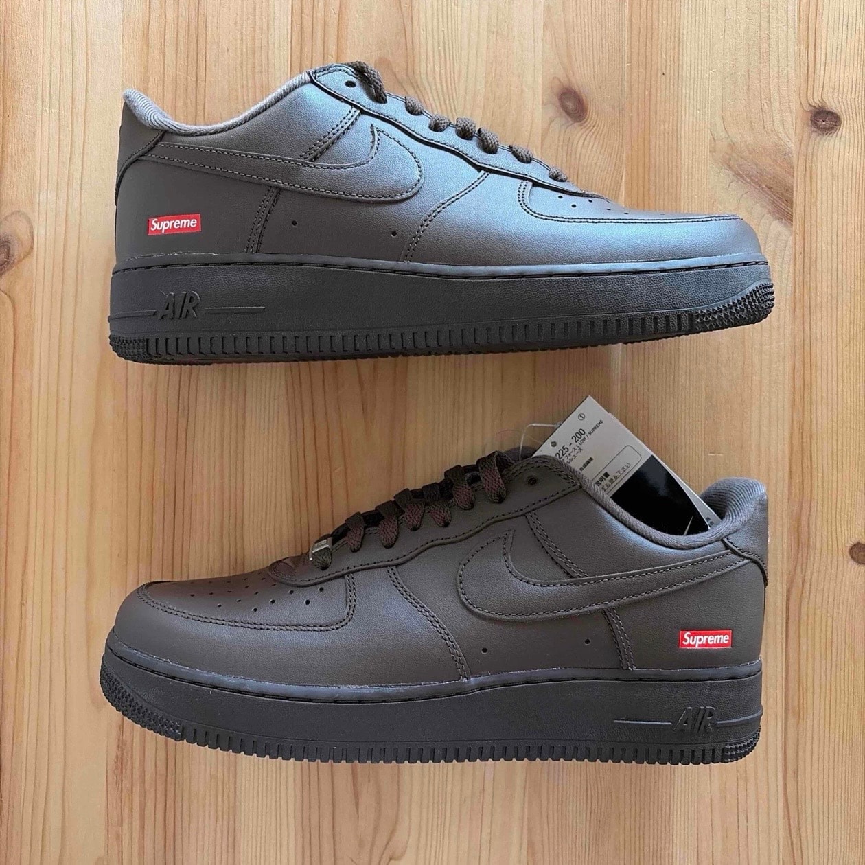 Supreme × Nike Air Force 1 Low "Baroque Brown"