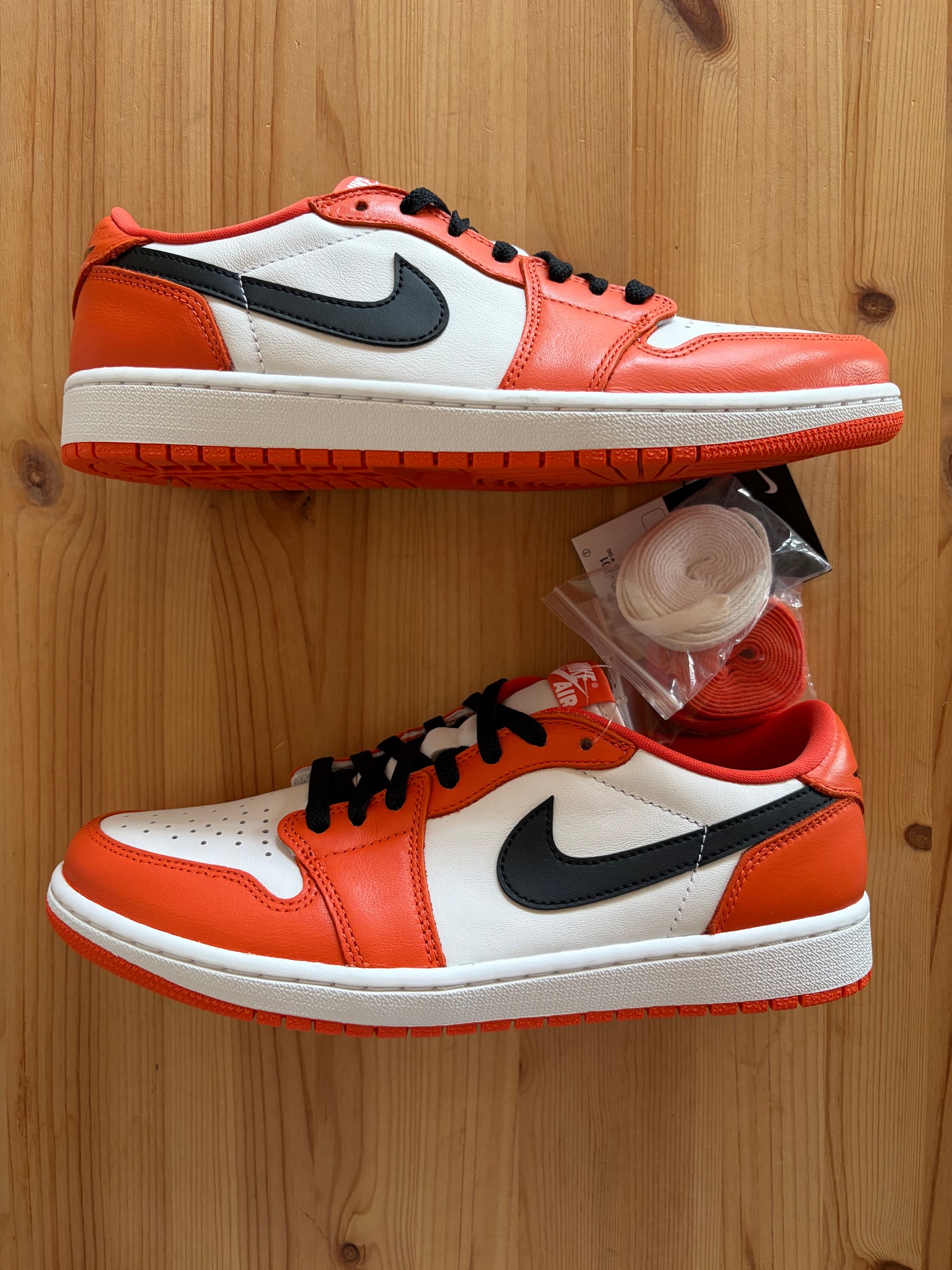 Nike Air Jordan 1 Low OG "Starfish"