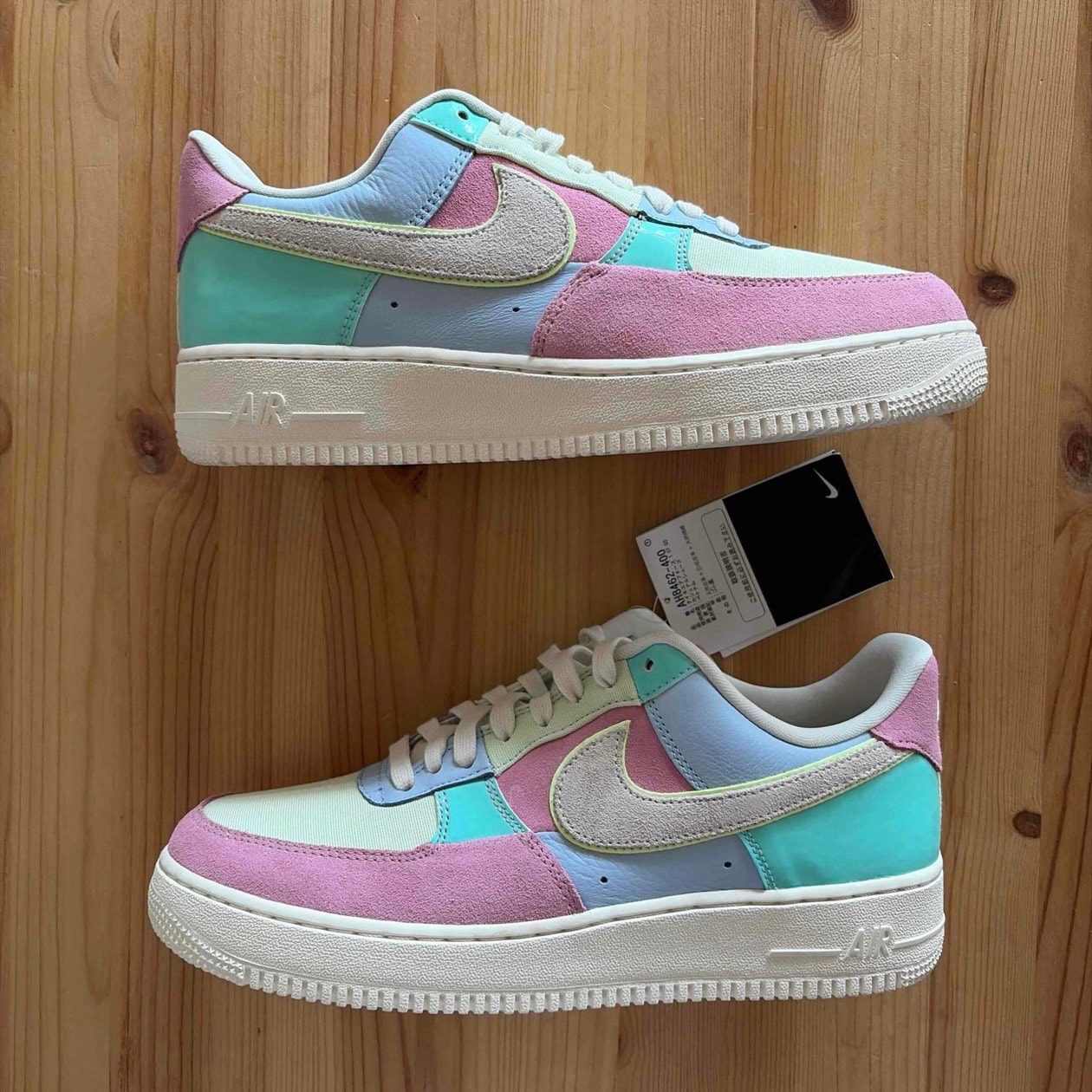 Nike Air Force 1 Low "Easter" (2018)