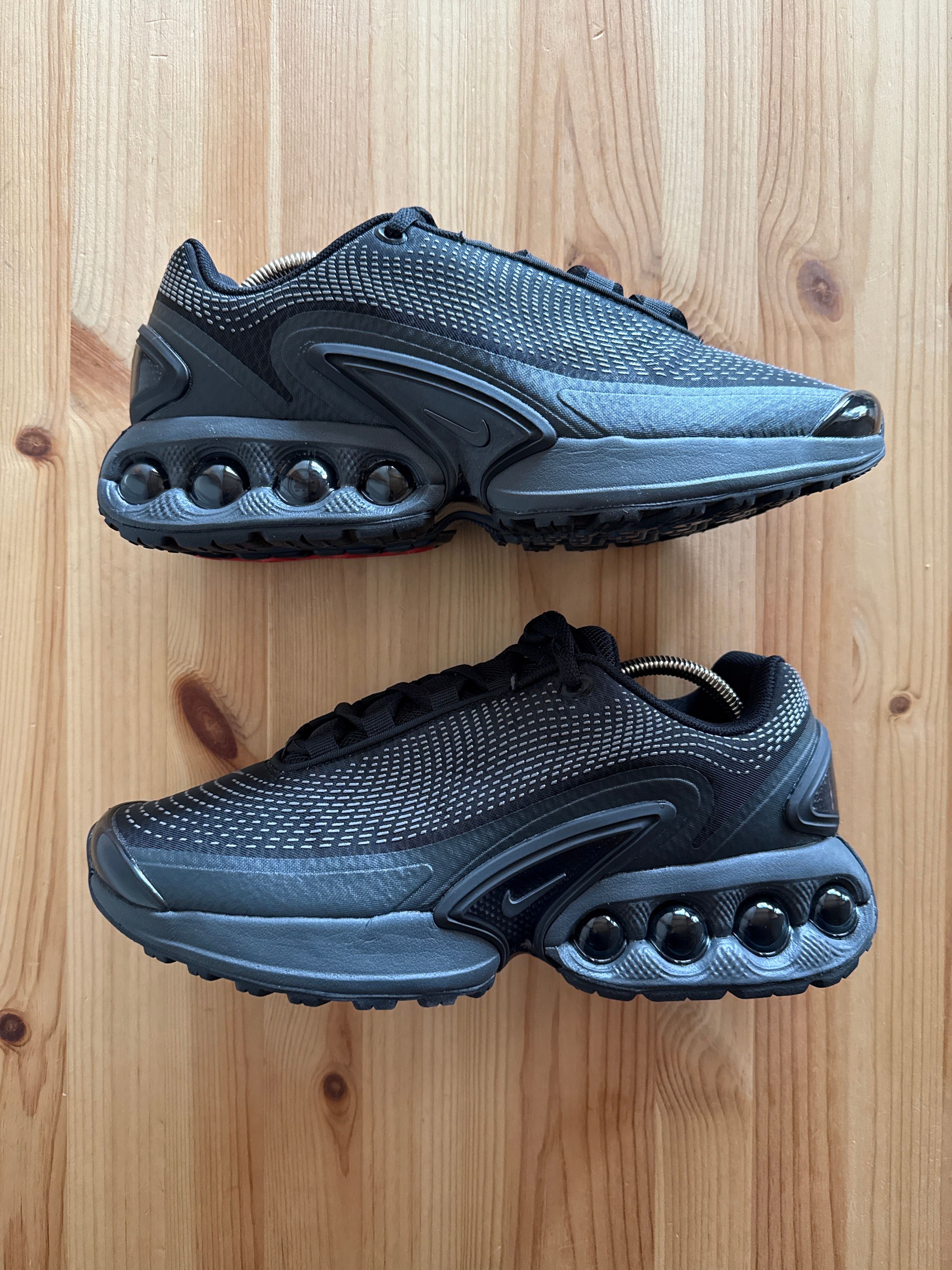 Nike Air Max DN "Black and Dark Smoke Grey"