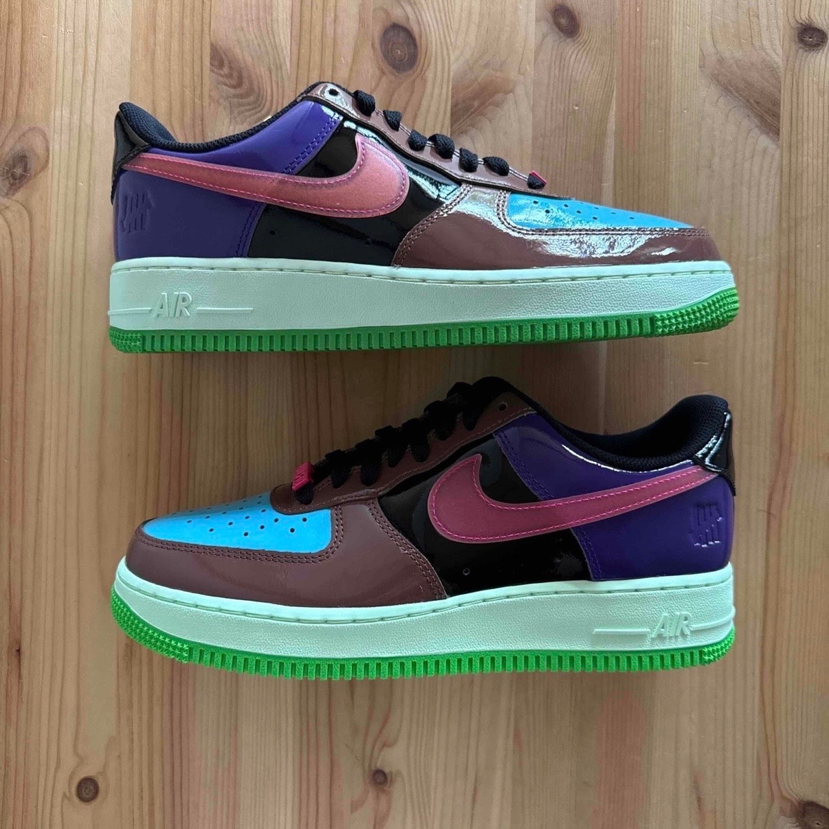UNDEFEATED × Nike Air Force 1 Low SP "Multi Color/Pink"