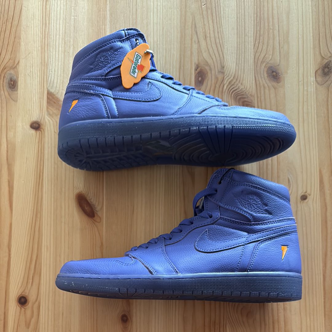 Nike Air Jordan 1 Retro High Gatorade "Rush Violet"