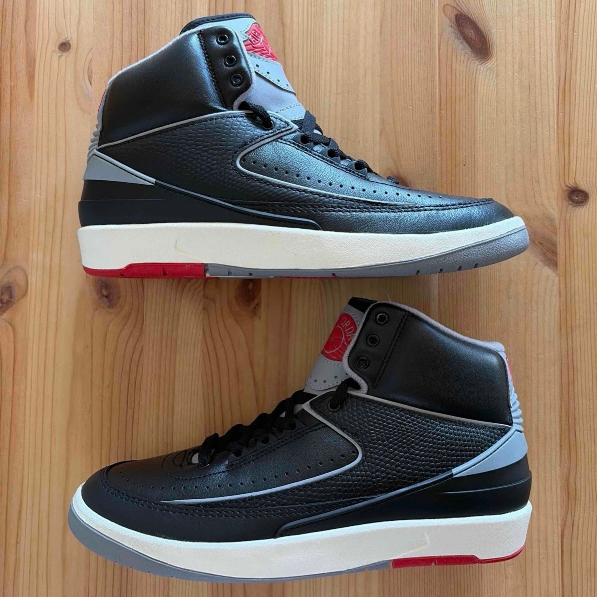 Nike Air Jordan 2 Retro "Black Cement"