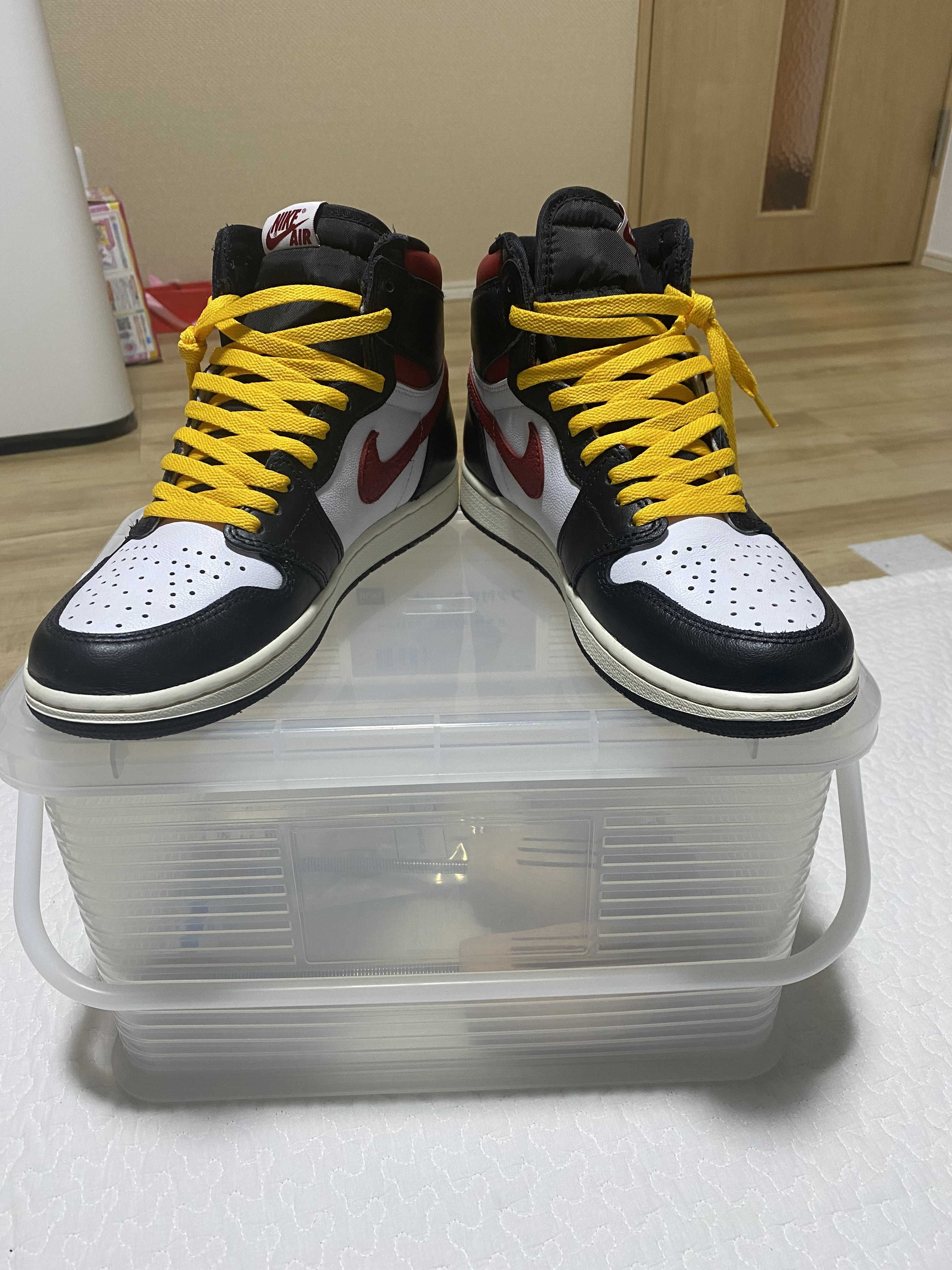 Nike Air Jordan 1 Retro High "Black/White/Sail/Gym Red"