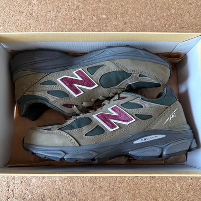New Balance 990V3 "Olive/Green"
