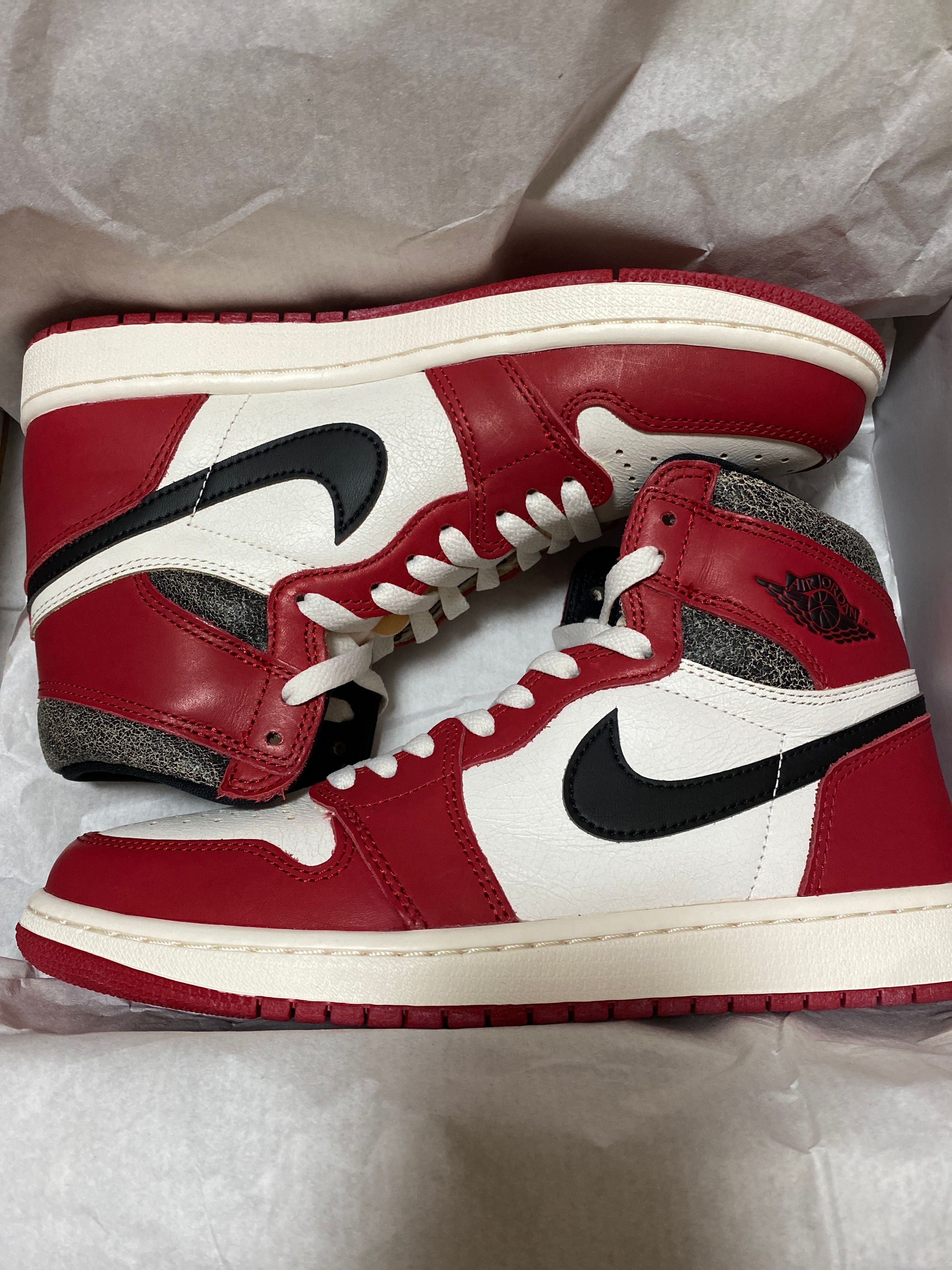Nike Air Jordan 1 High OG "Lost & Found/Chicago"