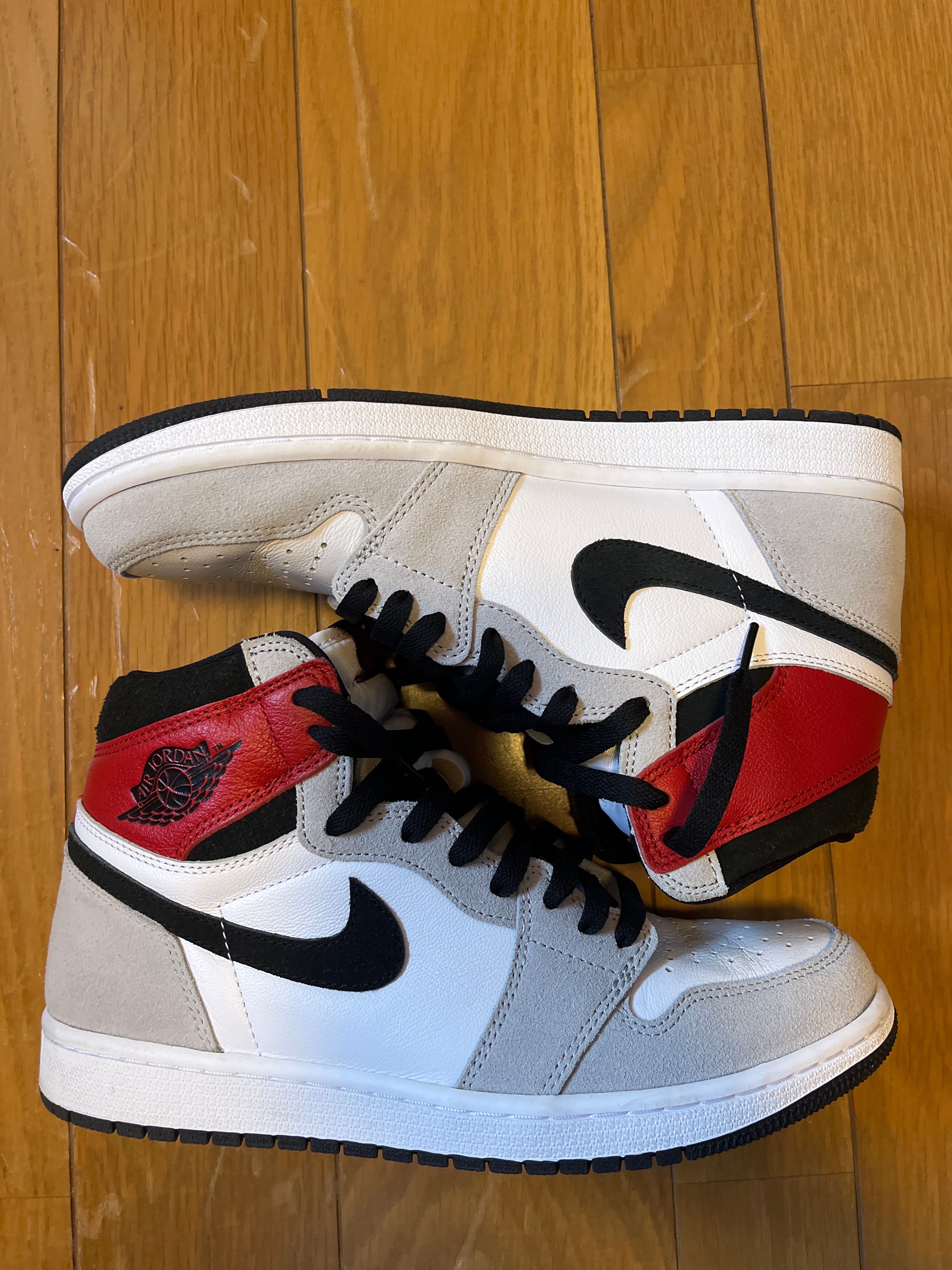 Nike Air Jordan 1 High OG "White/Black/Light Smoke Grey"