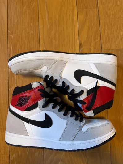 Nike Air Jordan 1 High OG "White/Black/Light Smoke Grey"