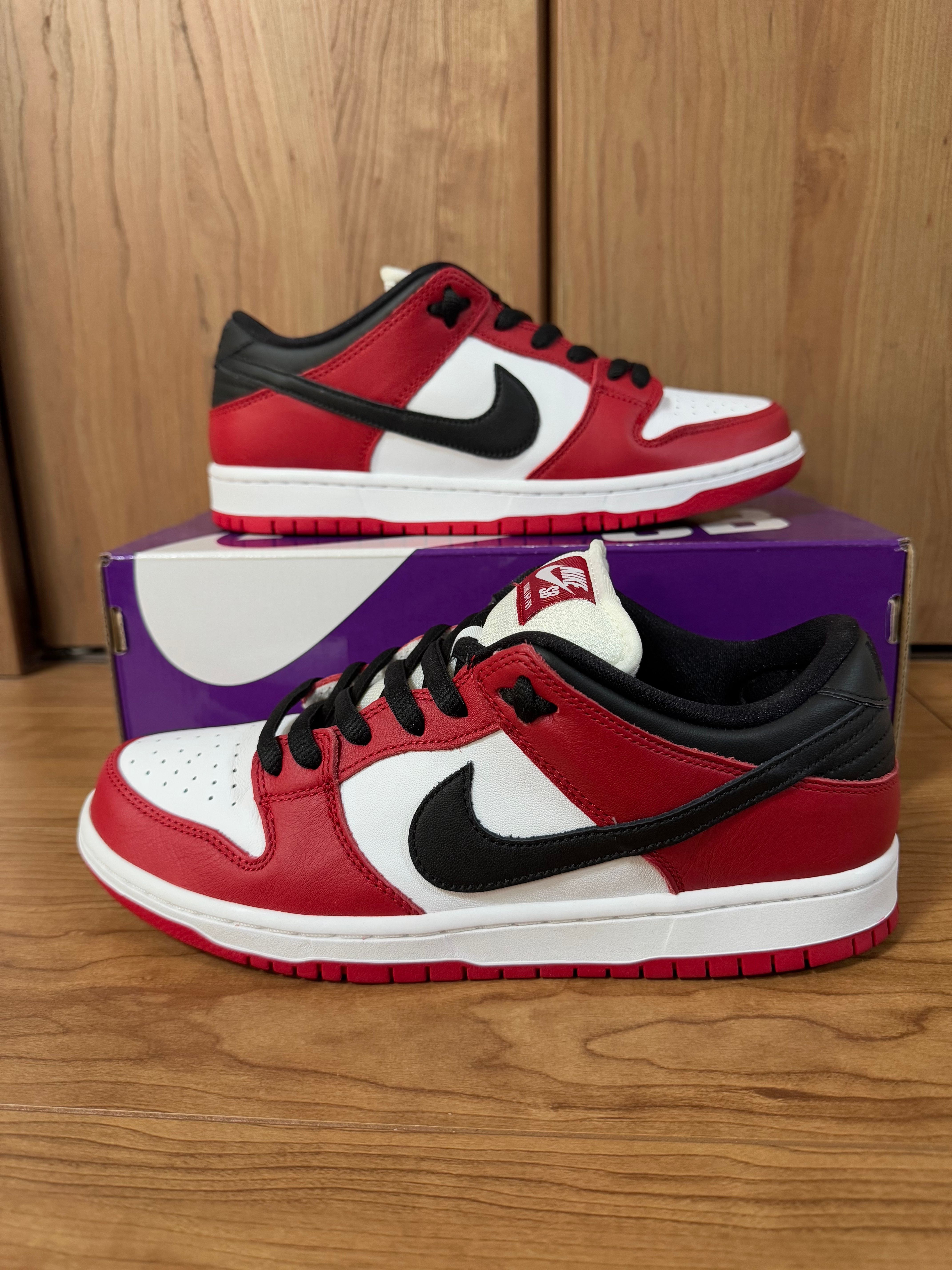 Nike SB Dunk Low Pro "J-Pack Chicago/Varsity Red and White"