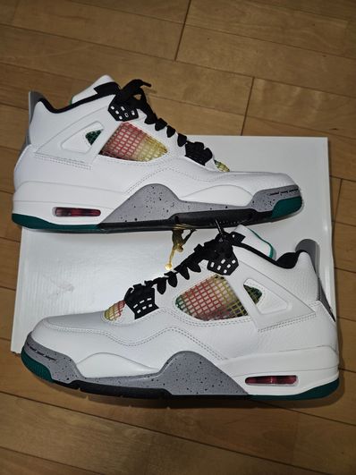 NIKE Women's AIR JORDAN 4 "LUCID GREEN"