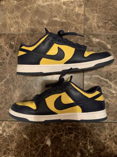 Nike Dunk Low "Michigan"