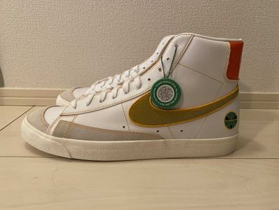 NIKE BLAZER MID 77 VINTAGE "RAYGUNS"