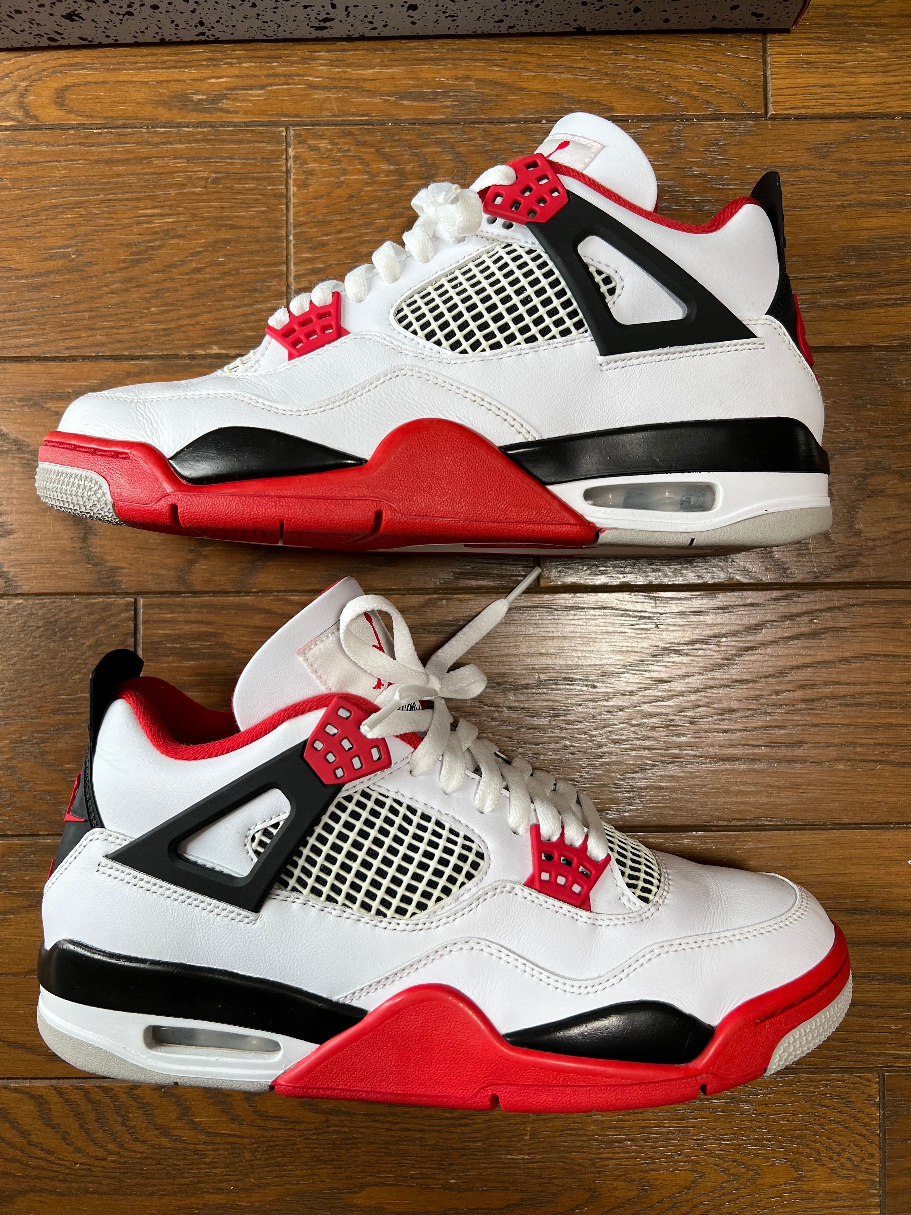 Nike Air Jordan 4 Retro OG "Fire Red" (2020)