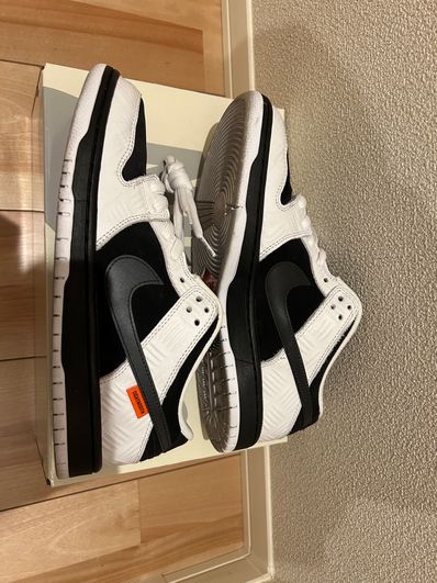 TIGHTBOOTH × Nike SB Dunk Low Pro QS "Black and White"