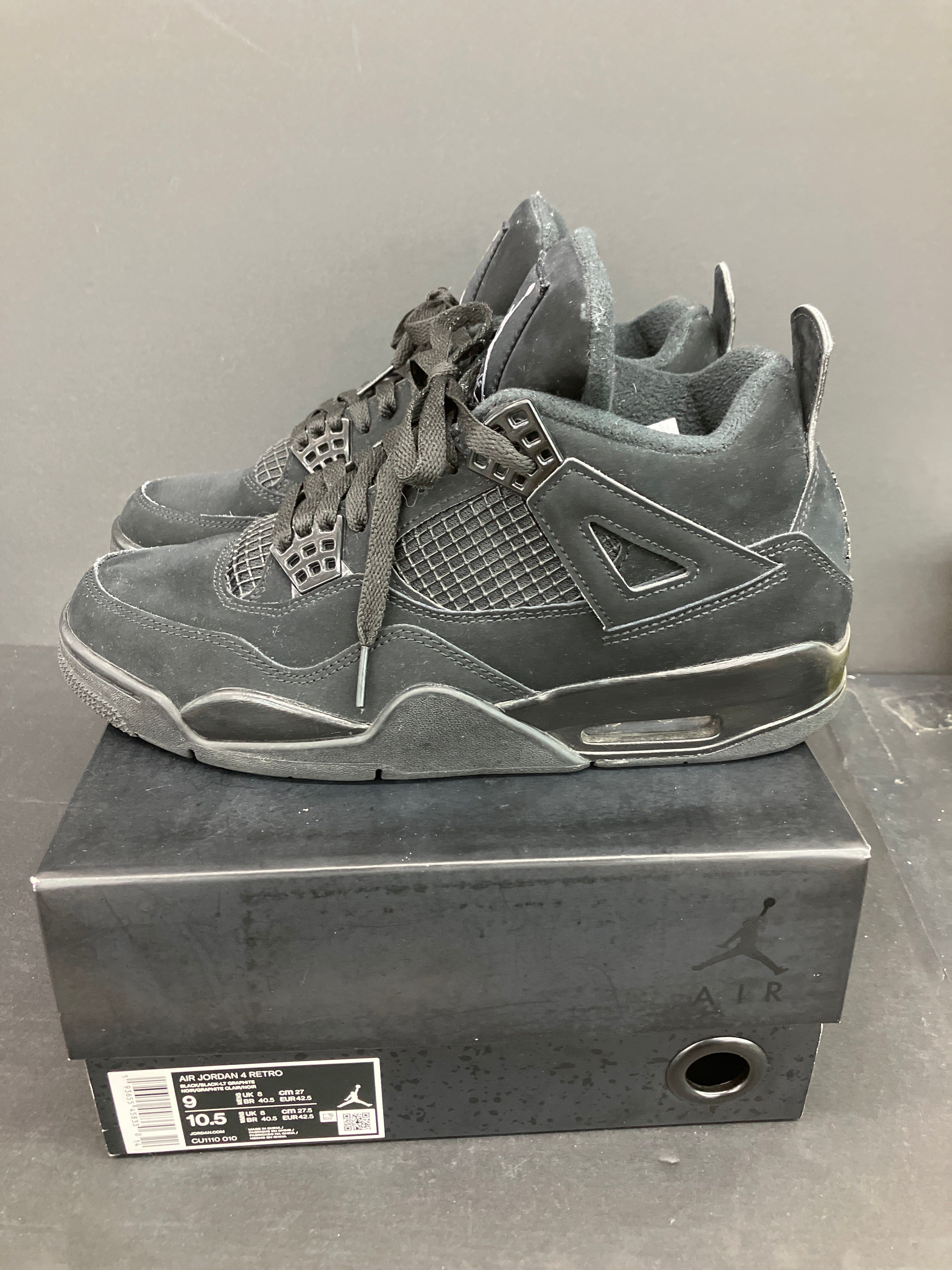 Nike Air Jordan 4 "Black Cat"