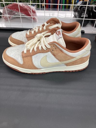 Nike Dunk Low PRM "Medium Curry"