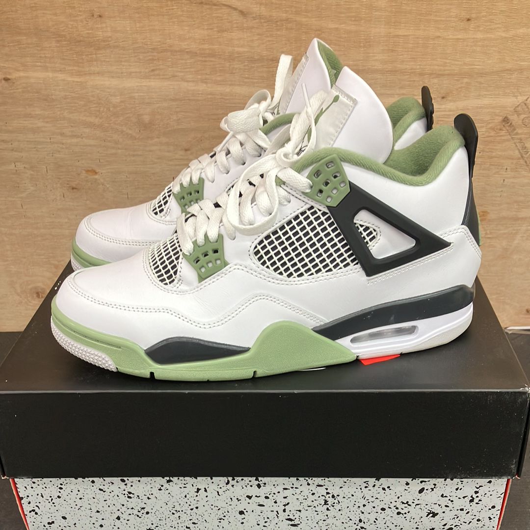 Nike Women's Air Jordan 4 "Oil Green"