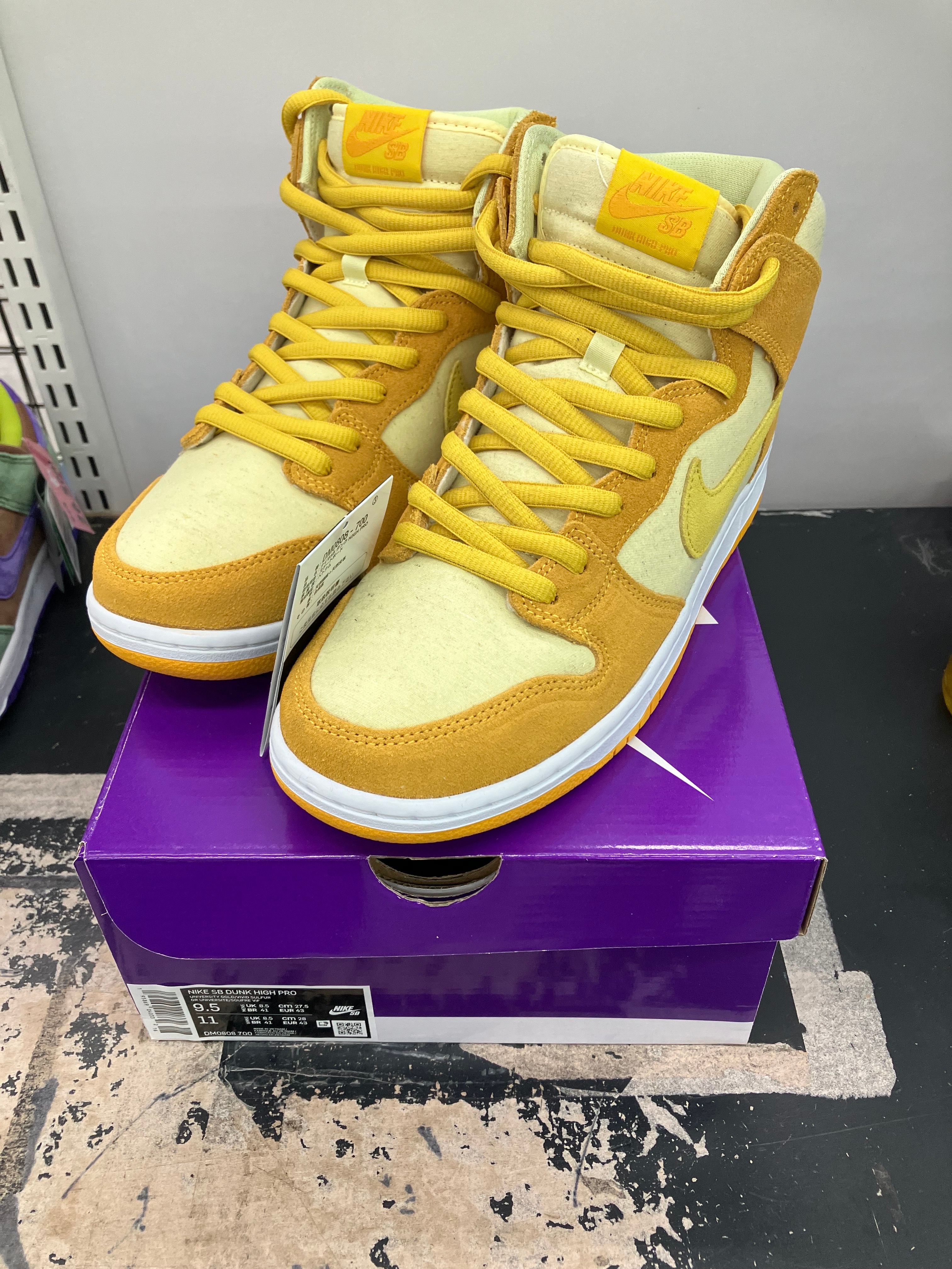 Nike SB Dunk High "Pineapple"