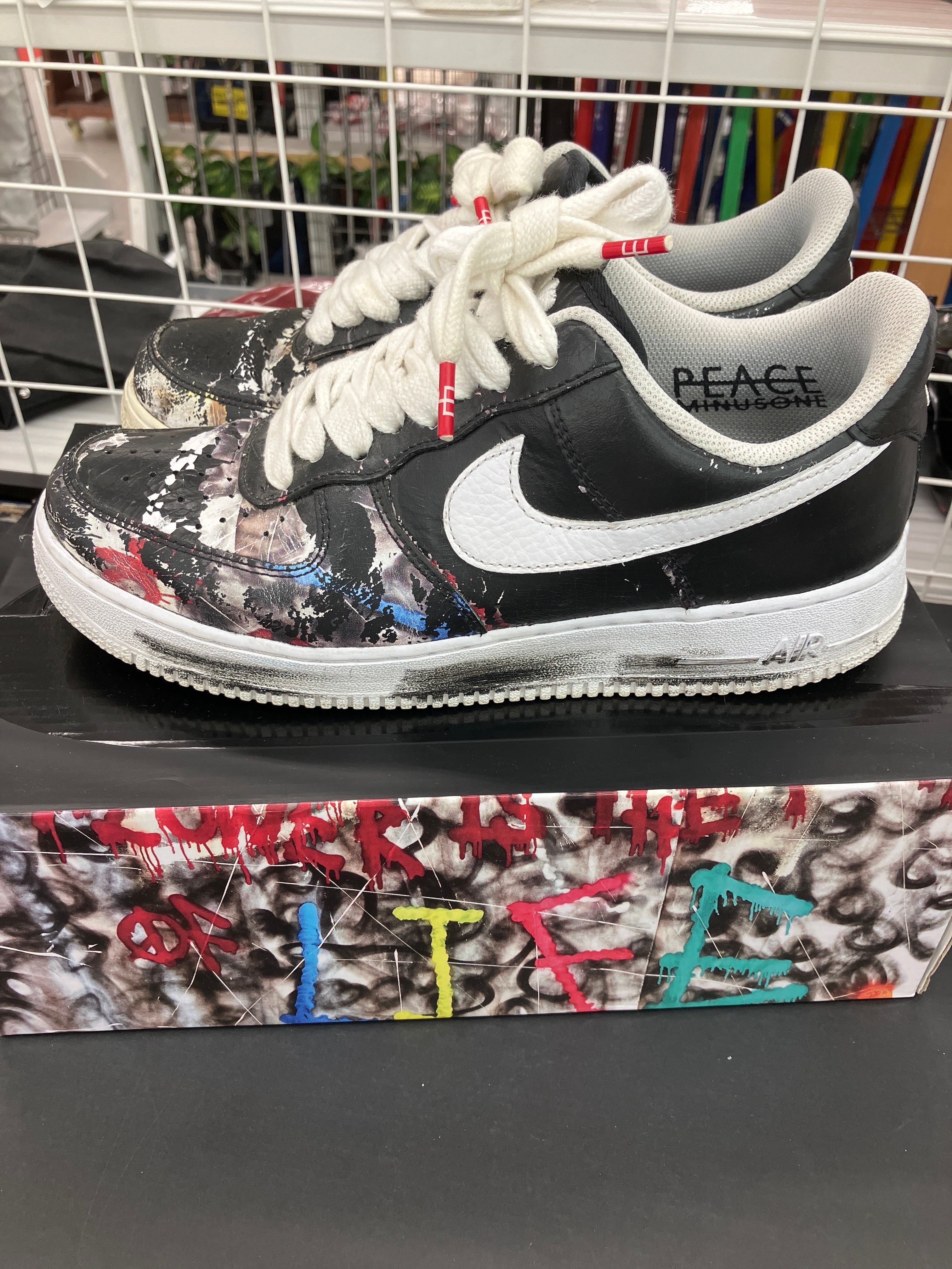 PEACEMINUSONE × Nike Air Force 1 Low Para Noise "Black" / G-DRAGON