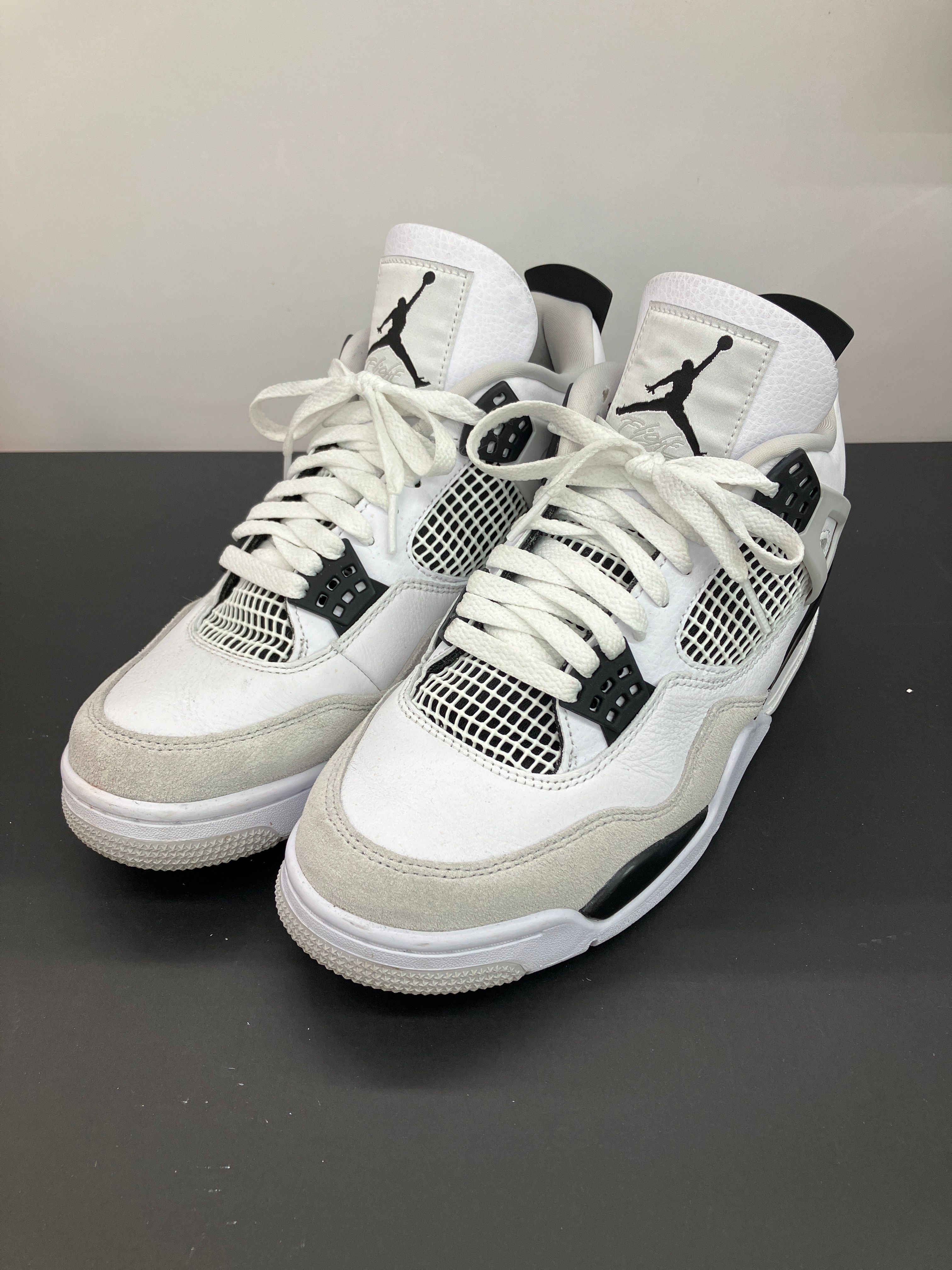 Nike Air Jordan 4 "Military Black"