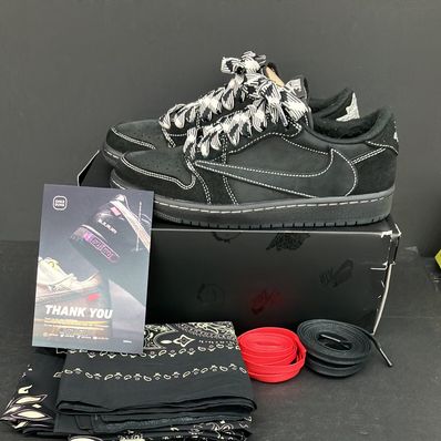 Travis Scott × Nike Air Jordan 1 Low OG SP "Black Phantom"