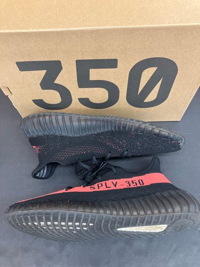 adidas YEEZY Boost 350 V2 "Core Black/Red"