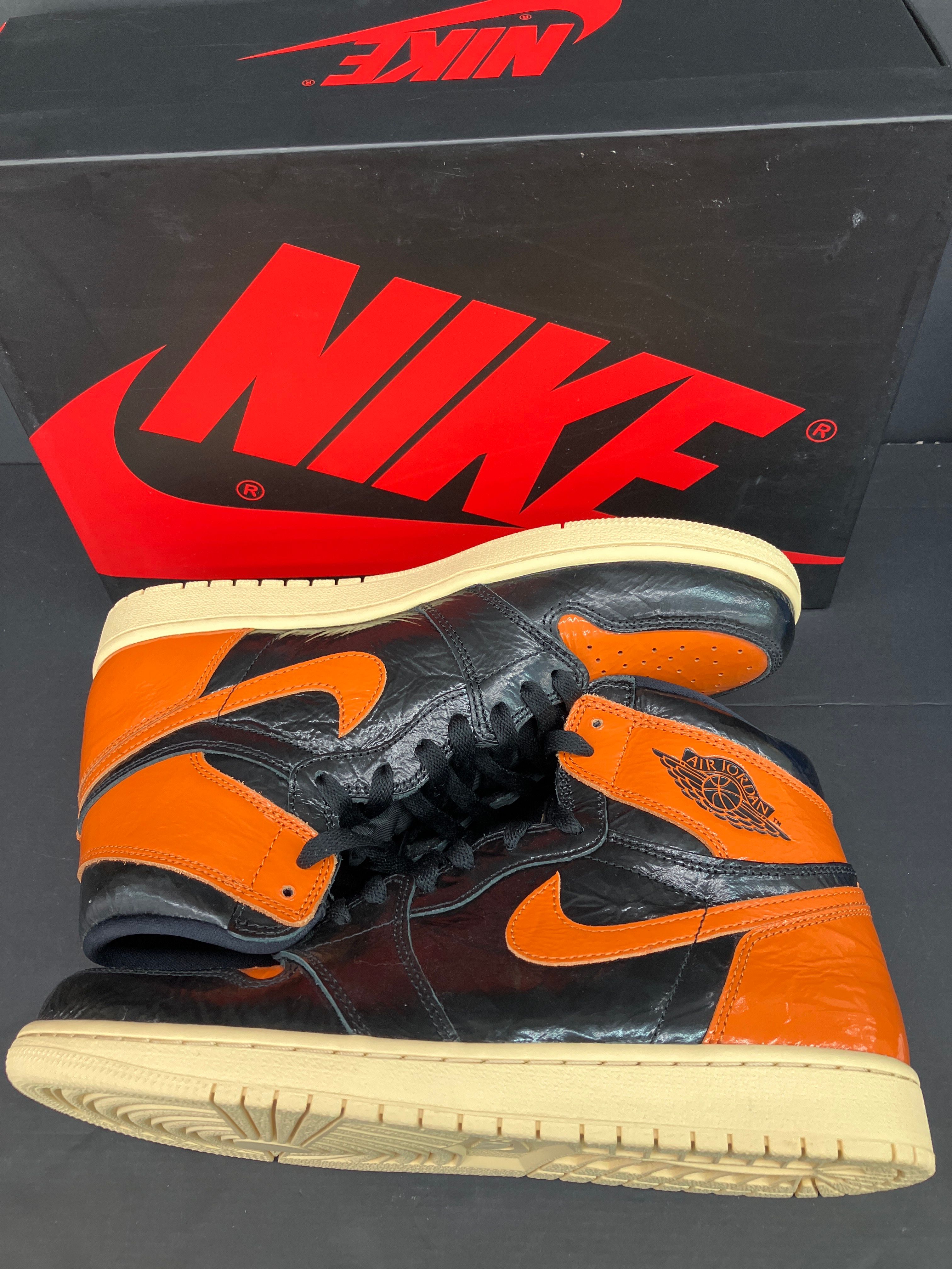 Nike Air Jordan 1 High "Shattered Backboard 3.0"