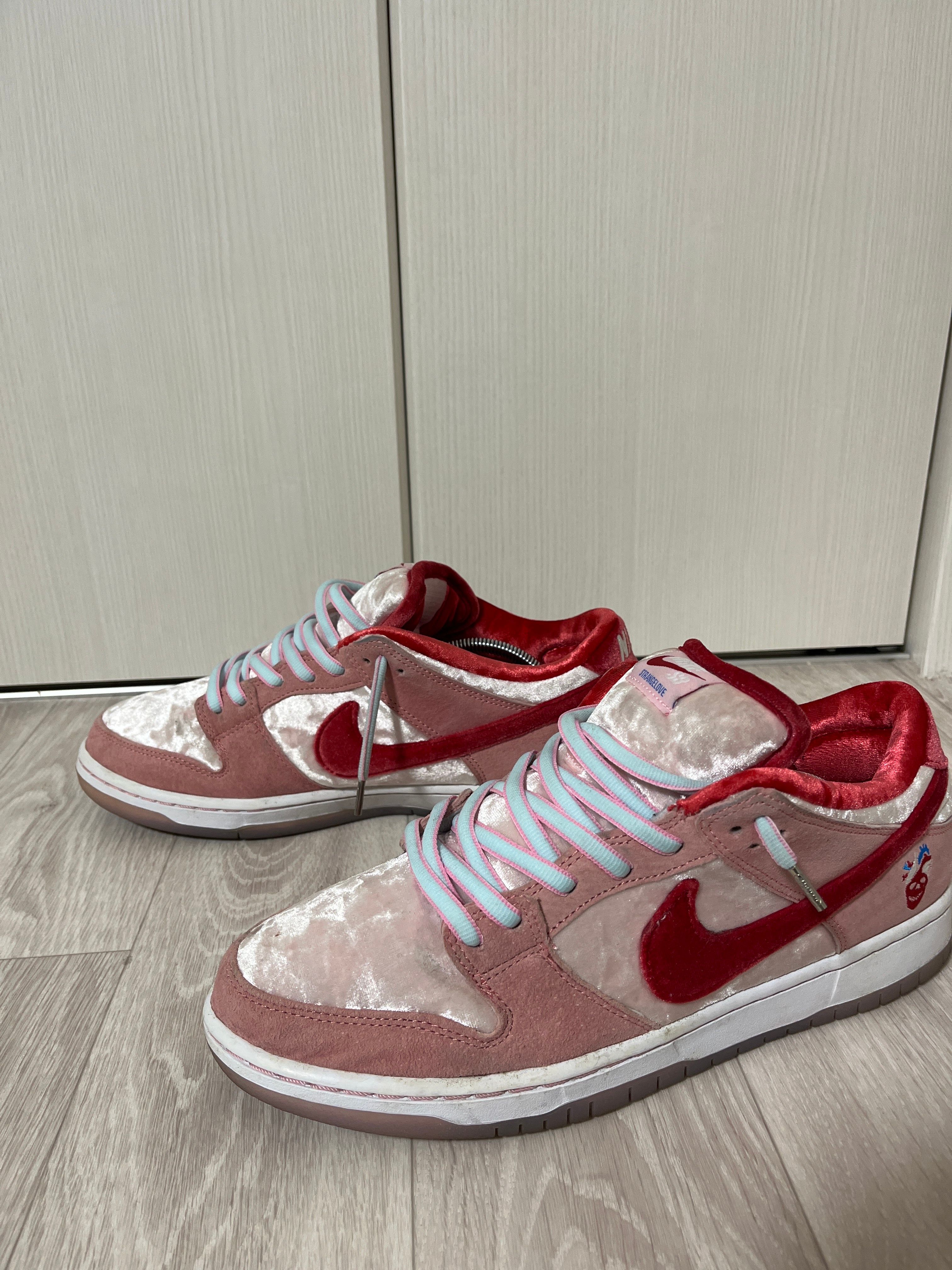 Strangelove × Nike SB Dunk Low "Valentine’s Day"
