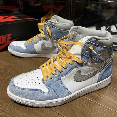 Nike Air Jordan 1 High OG "Hyper Royal"