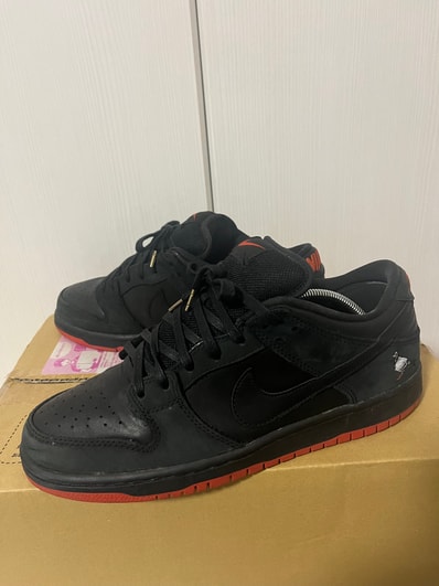 Nike SB Dunk Low TRD QS "Black Pigeon"