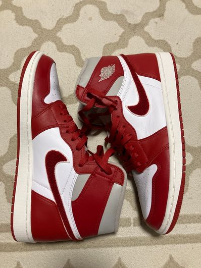 Nike Women's Air Jordan 1 High OG "Newstalgia"