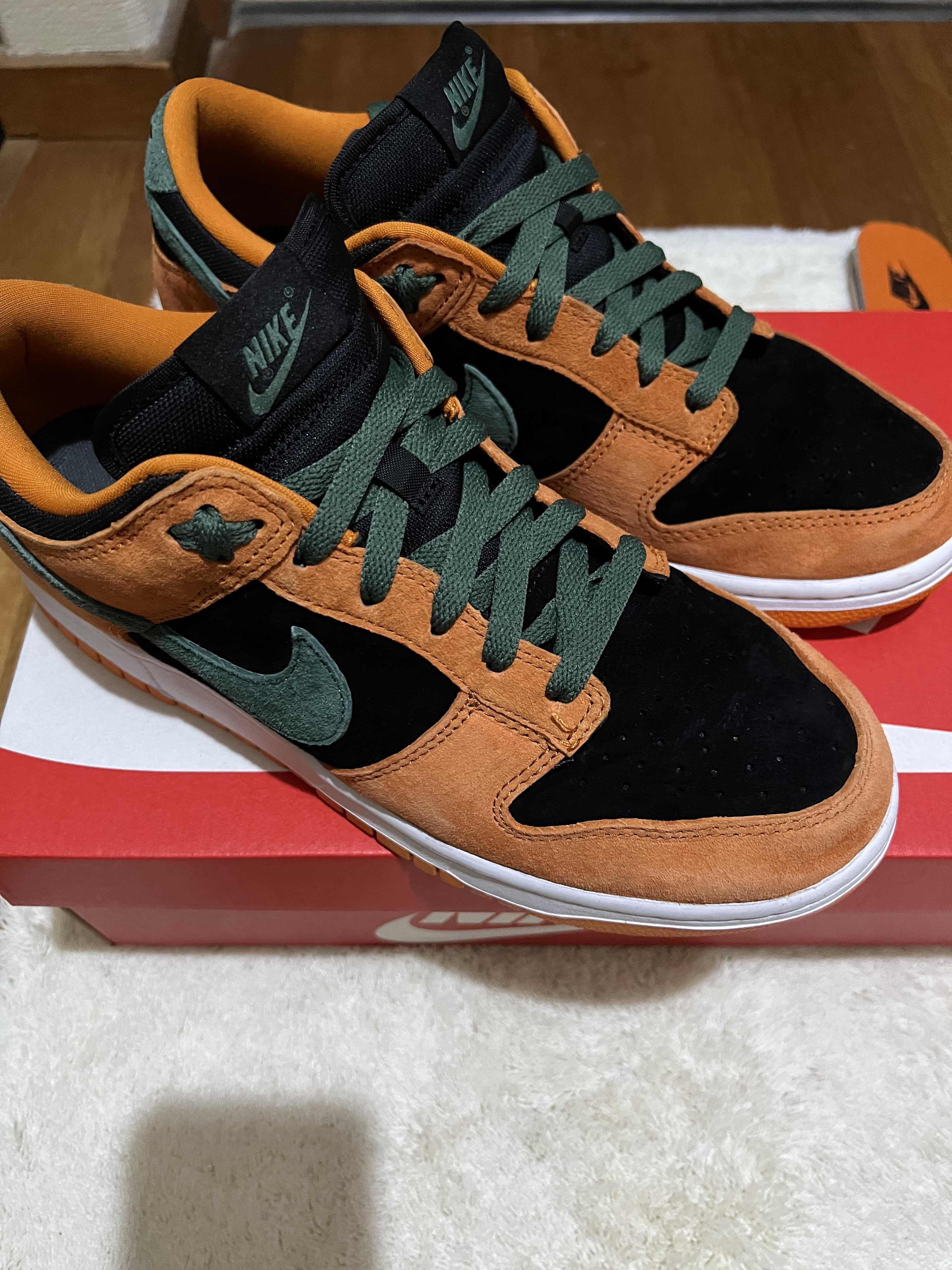 Nike Dunk Low SP "Ceramic/Ugly Duckling Pack"