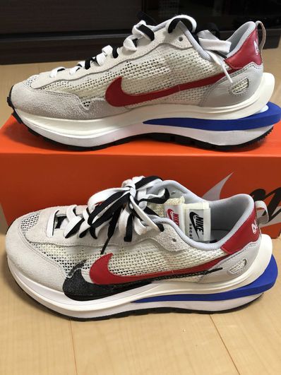 sacai × Nike Vapor Waffle "Royal Fuchsia"