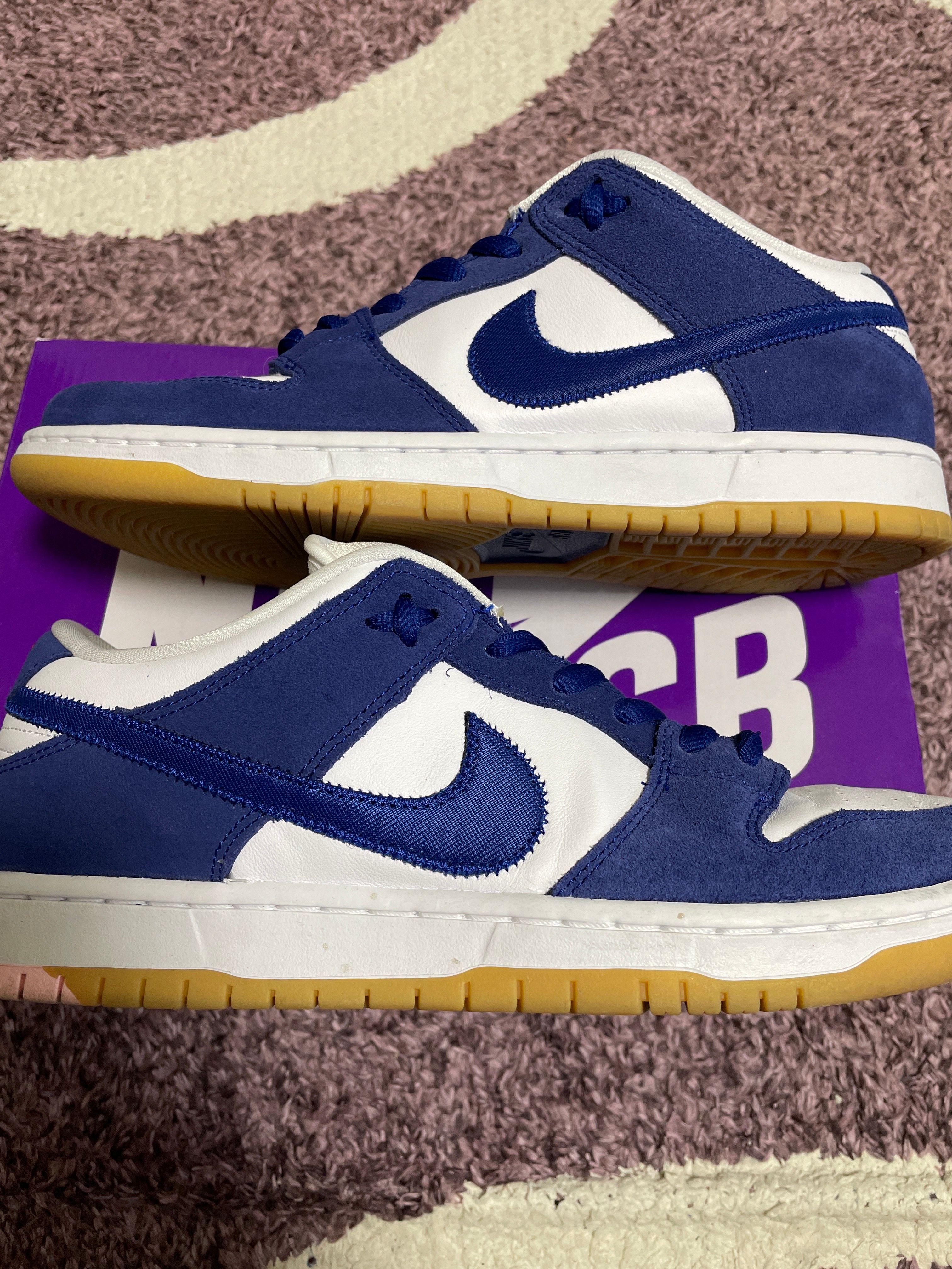 Nike SB Dunk Low "Los Angeles Dodgers/Deep Royal Blue"