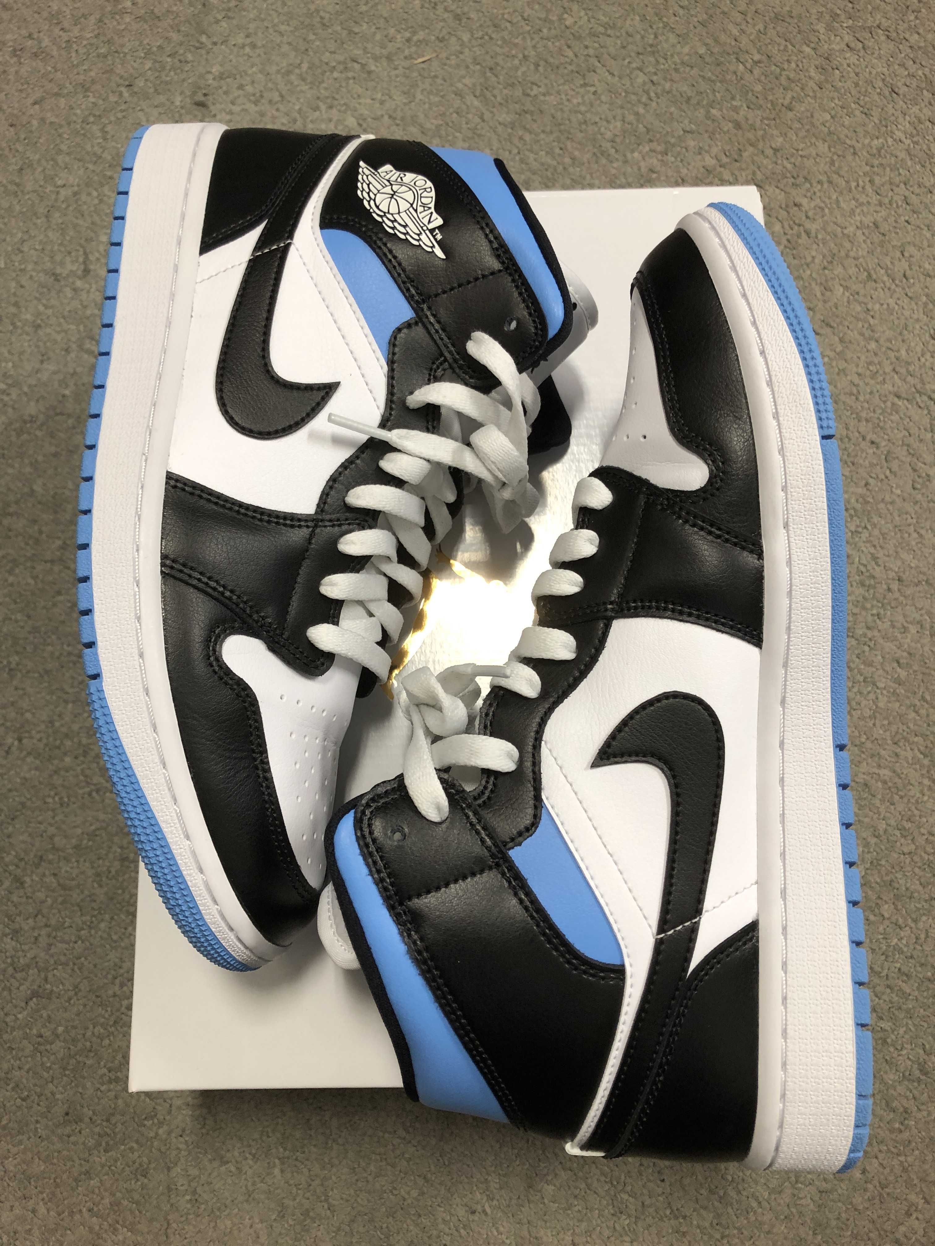 Nike Women's Air Jordan 1 Mid "Black/University Blue"