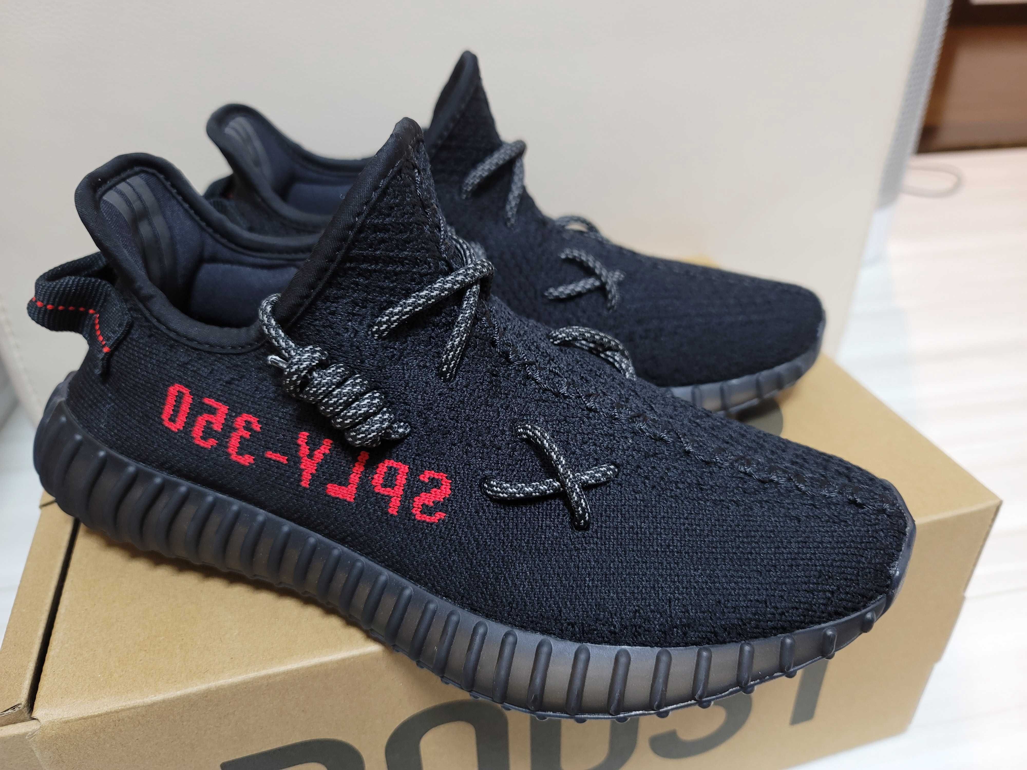 adidas YEEZY Boost 350 V2 "Core Black/Red" (2020)