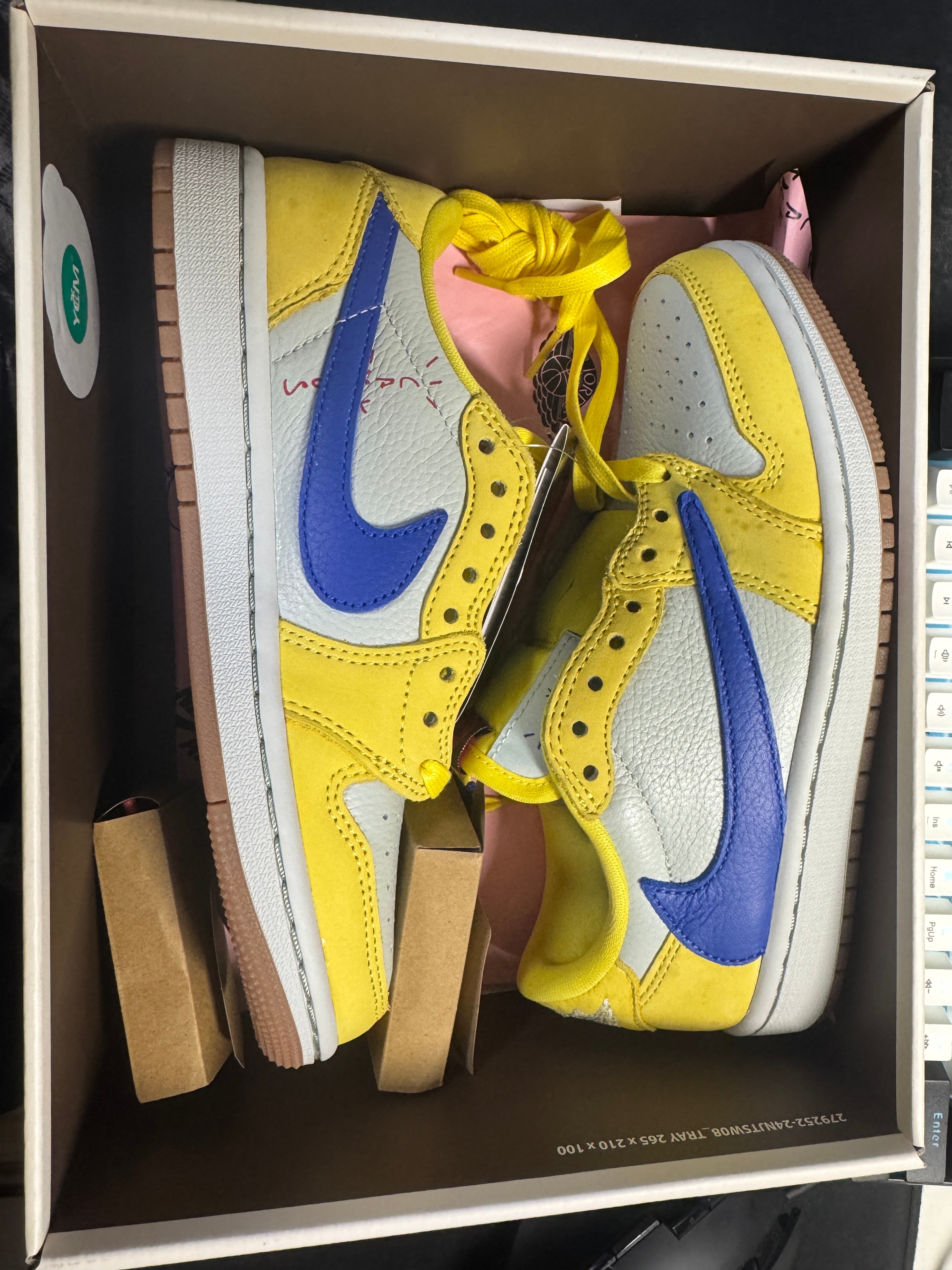 Travis Scott × Nike Women's Air Jordan 1 Retro Low OG "Canary"