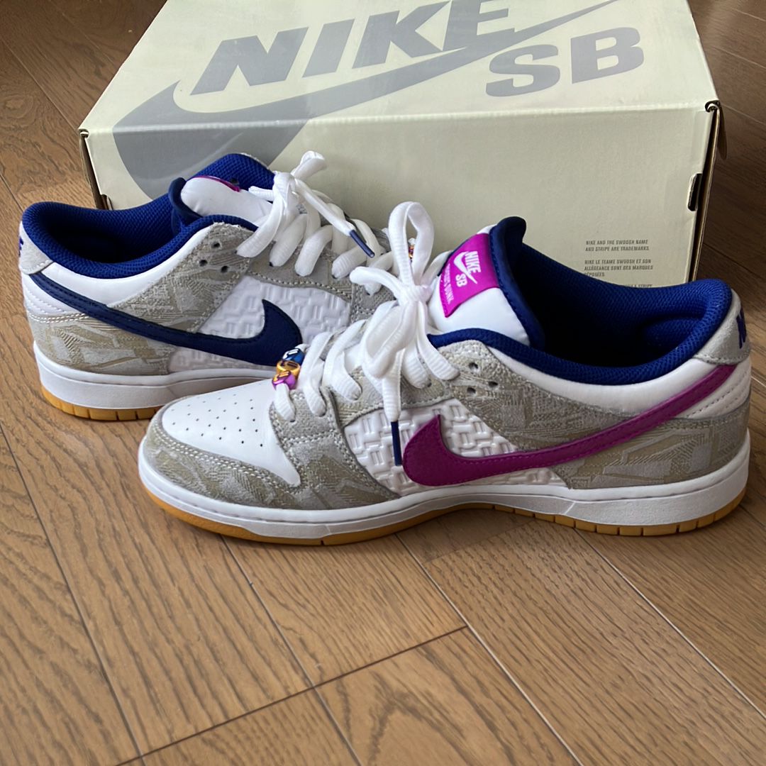 Rayssa Leal × Nike SB Dunk Low PRM "Pure Platinum and Vivid Purple"