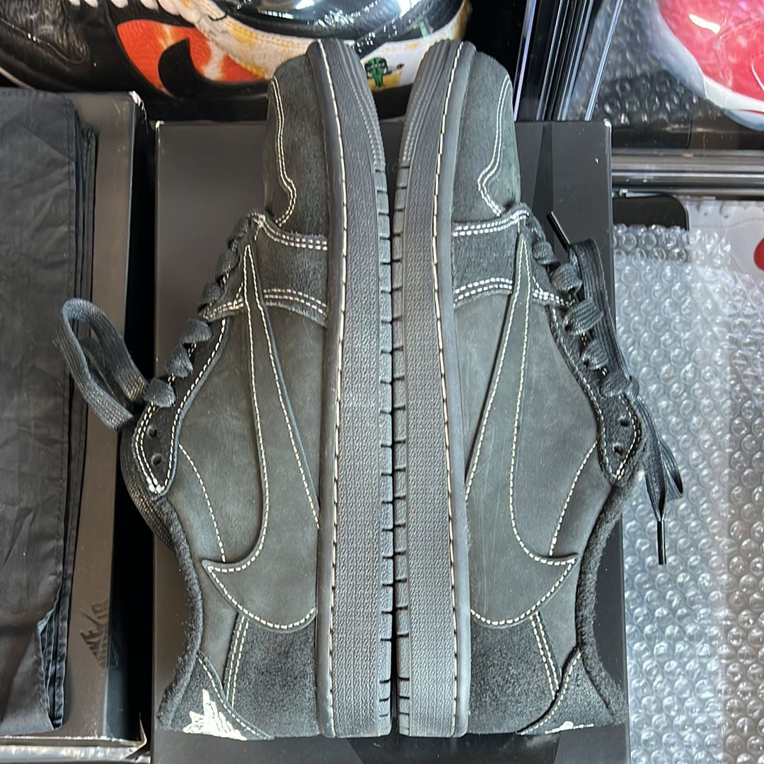 Travis Scott × Nike Air Jordan 1 Low OG SP "Black Phantom"