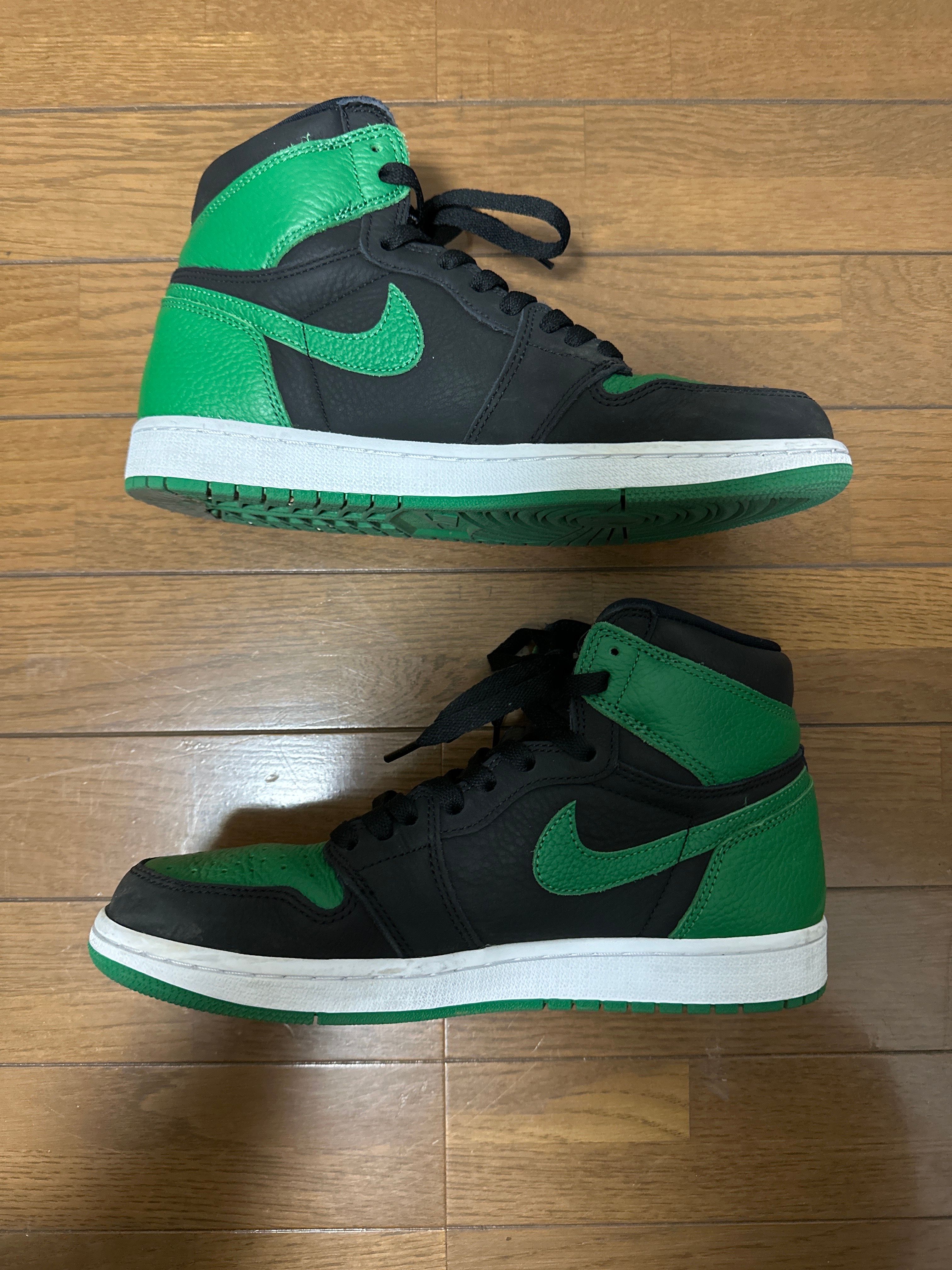 Nike Air Jordan 1 Retro High OG "Black/Pine Green" (2020)