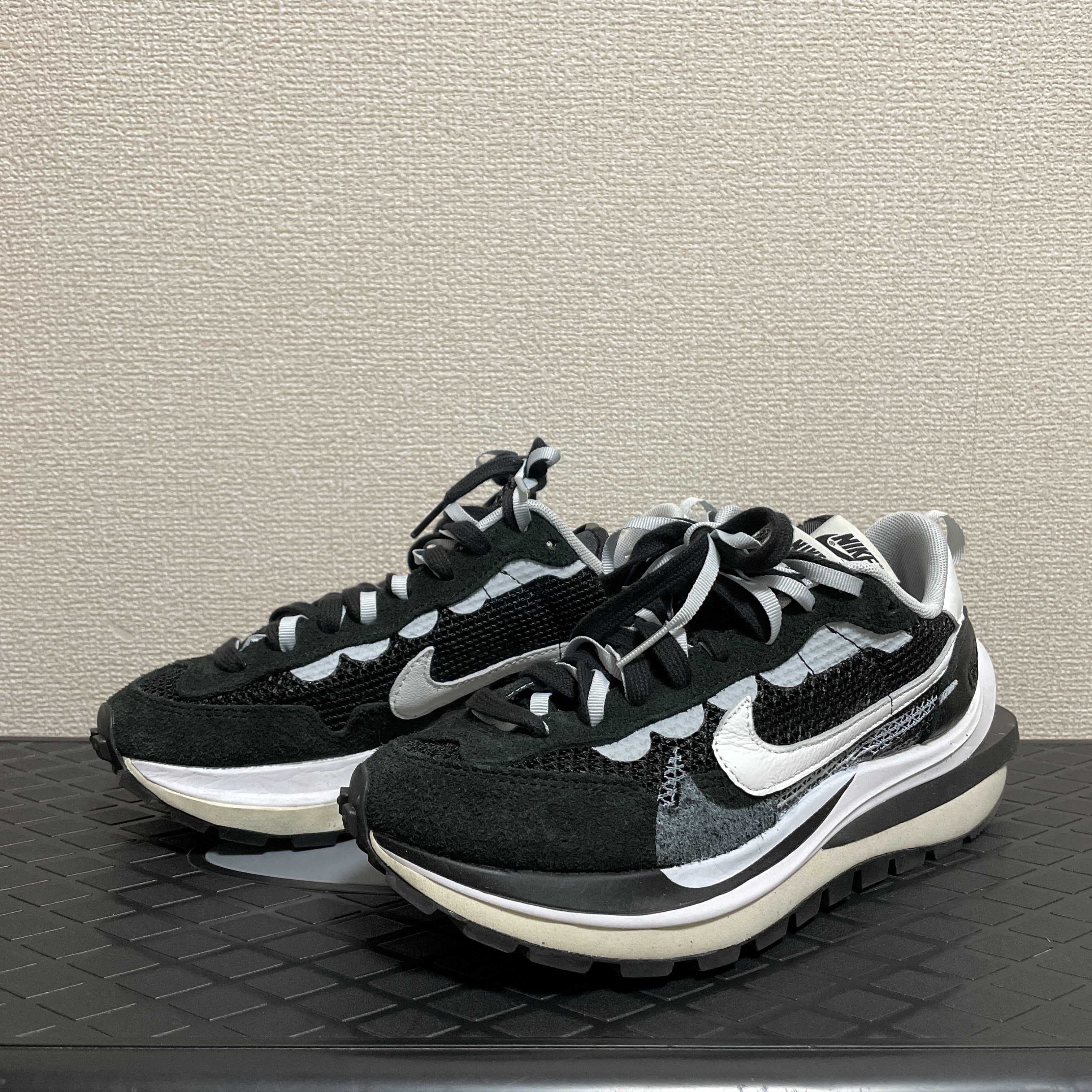 sacai × Nike Vapor Waffle "Black and White"