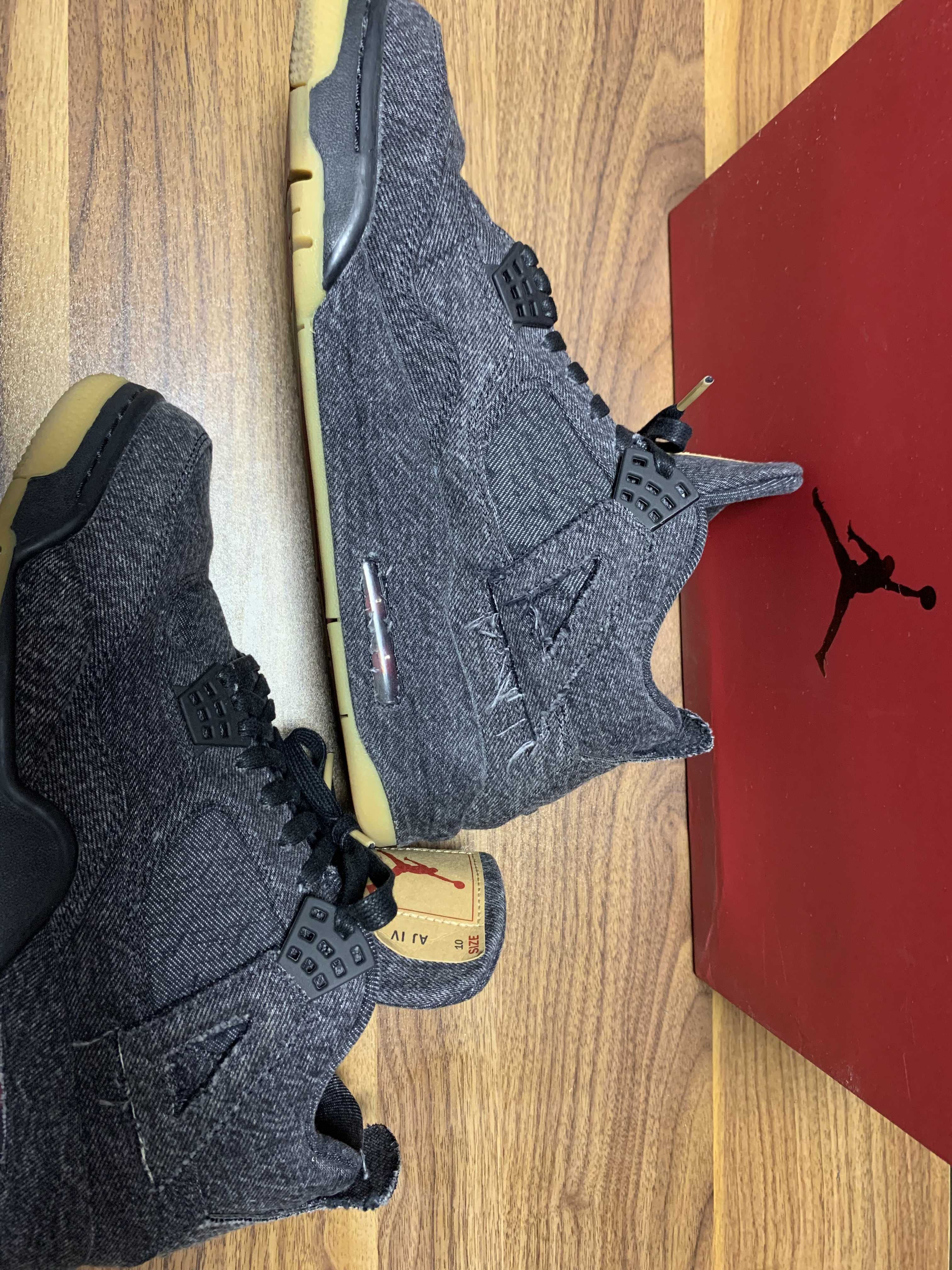 Nike × Levi's Air Jordan 4 "Black Denim" (Tag: ®)