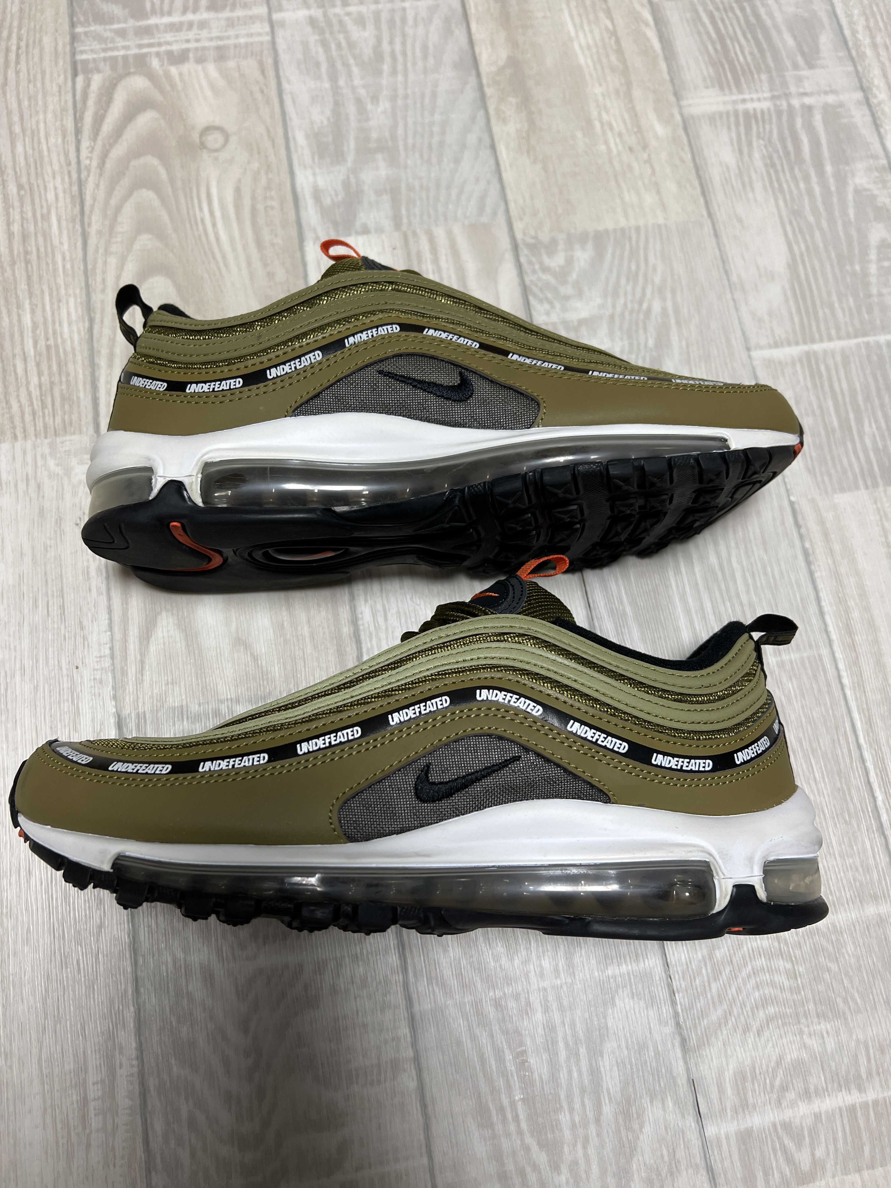 UNDEFEATED × Nike Air Max 97 "Olive"