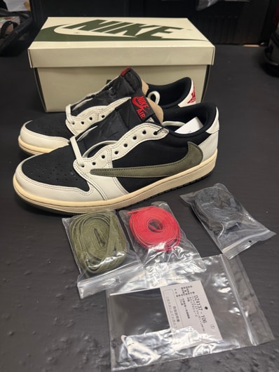 Travis Scott × Nike Women's Air Jordan 1 Low OG "Medium Olive"