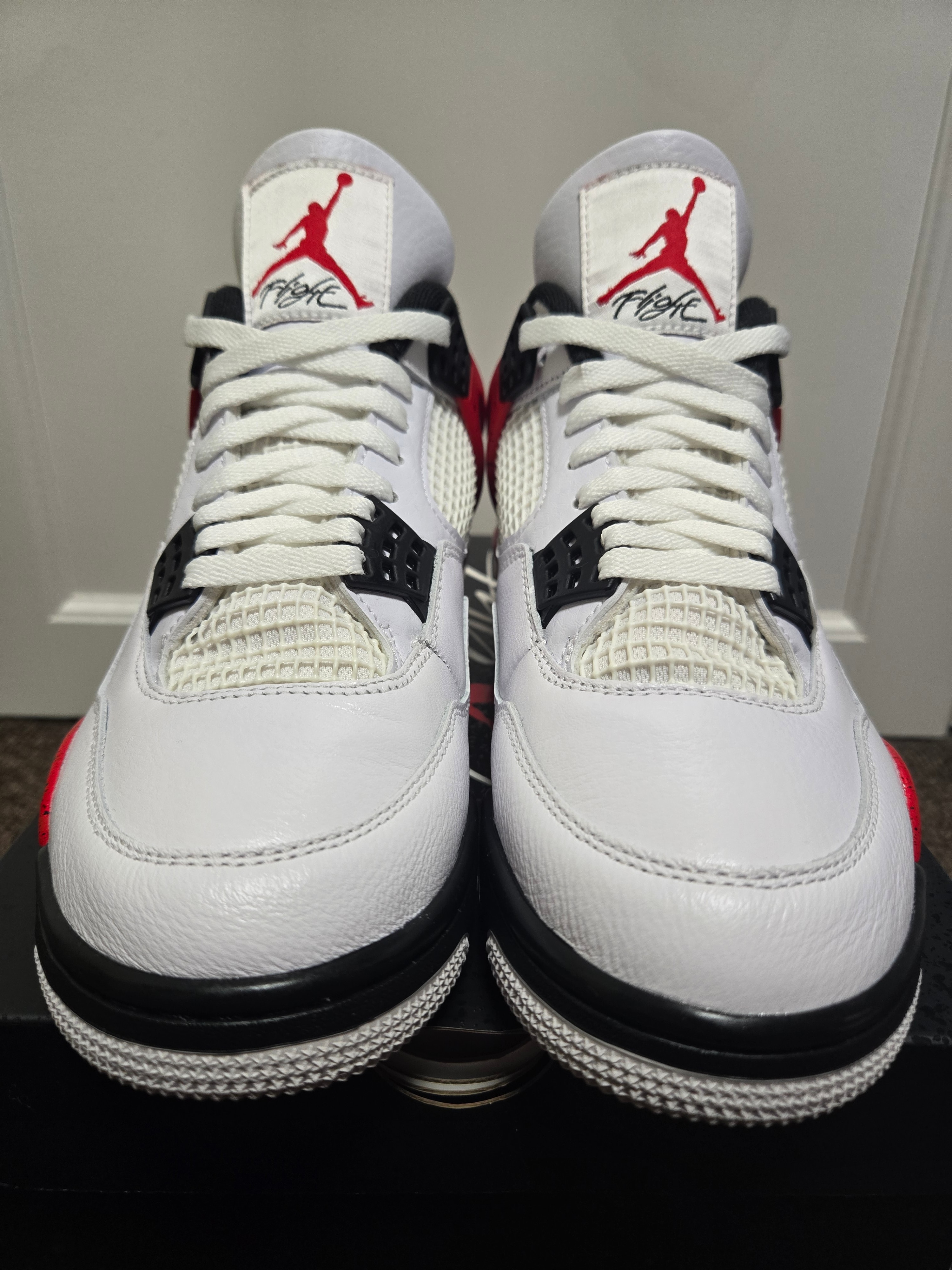 Nike Air Jordan 4 Retro "Red Cement"