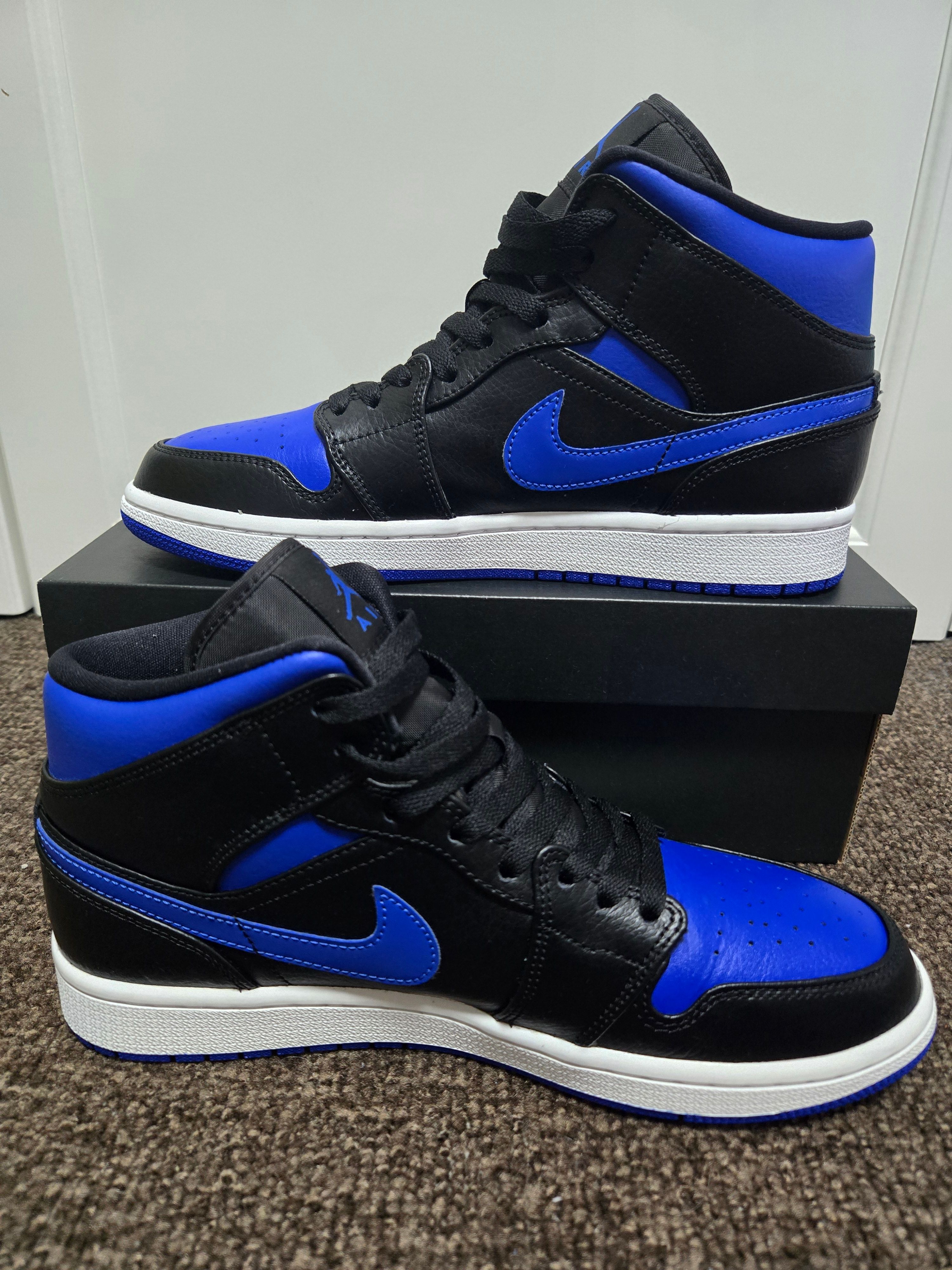 NIKE AIR JORDAN 1 MID "BLACK/BLUE"