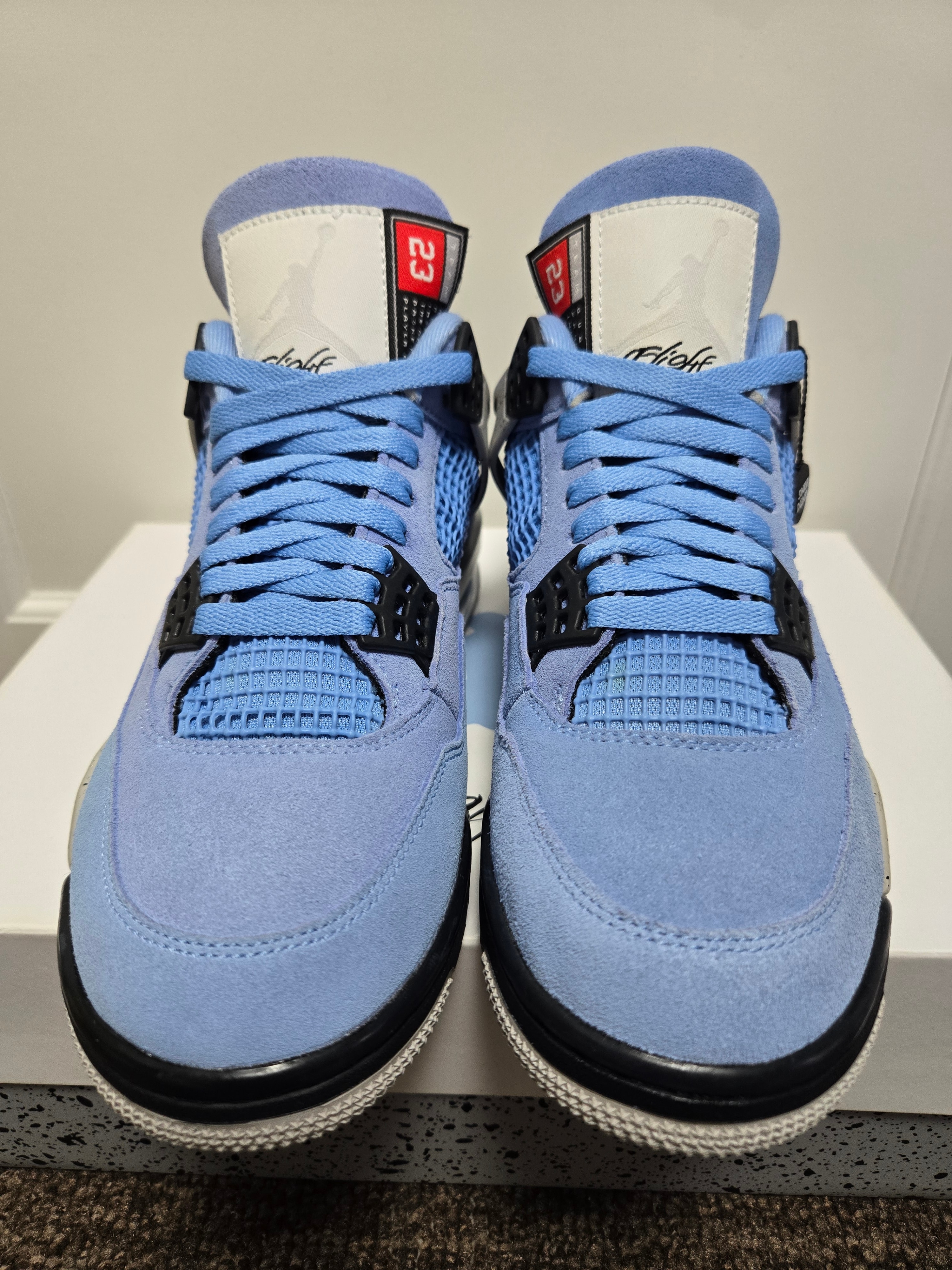 Nike Air Jordan 4 "University Blue"